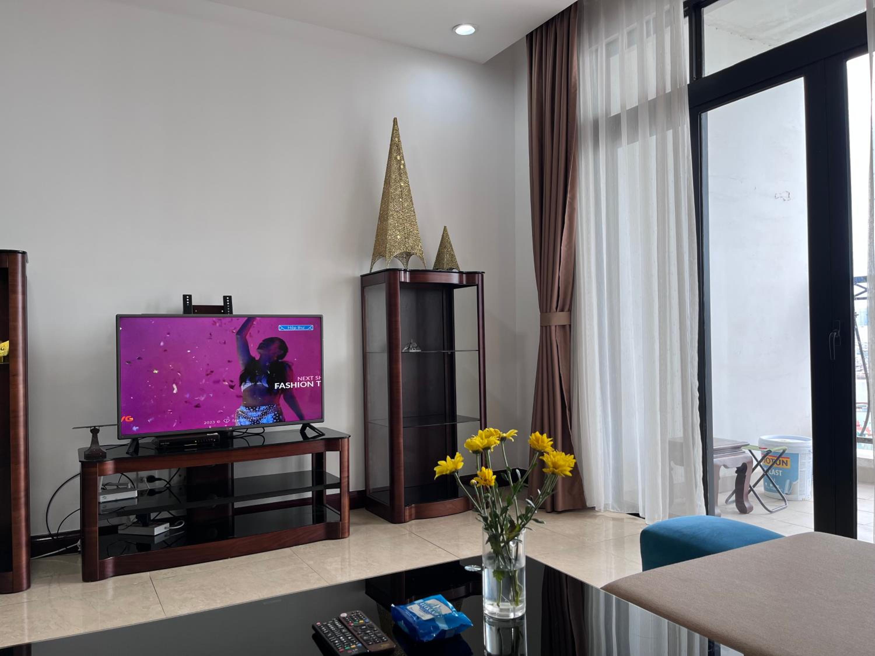Vinhomes Royal City Luxury Apartment 2 Br