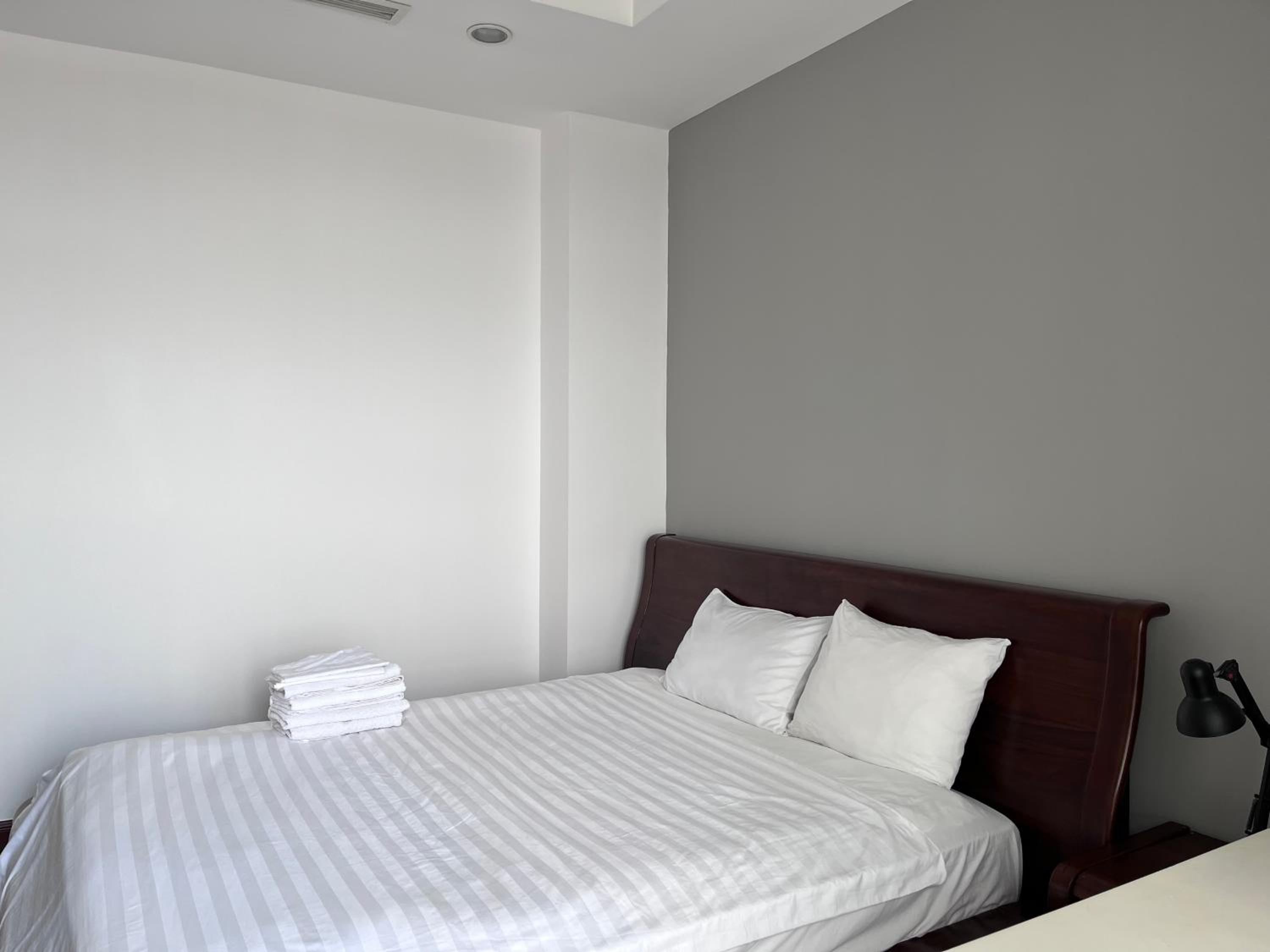 Vinhomes Royal City Luxury Apartment 2 Br