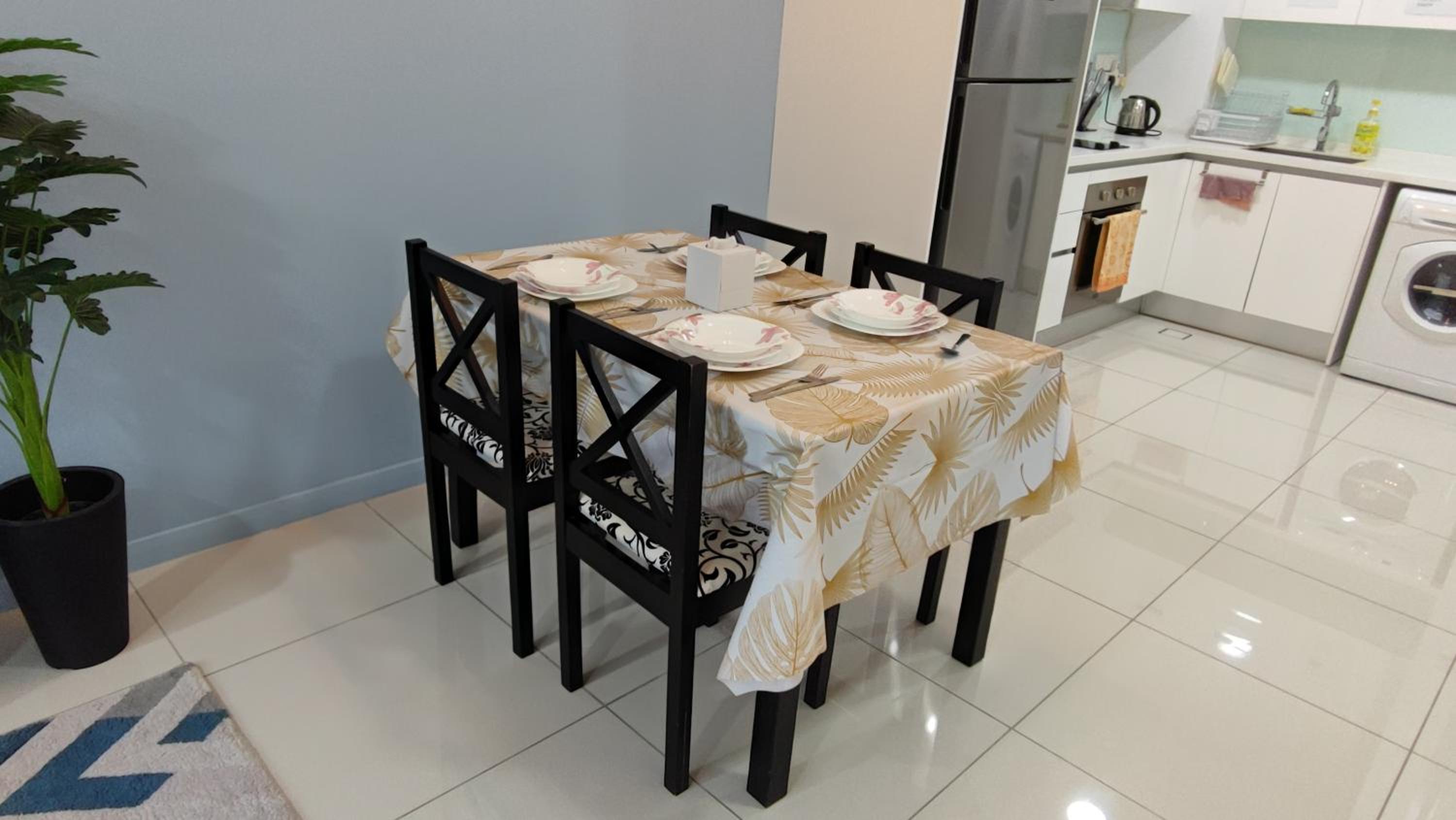 KL East 2-Bedroom, 2-Queenbed Prime Video