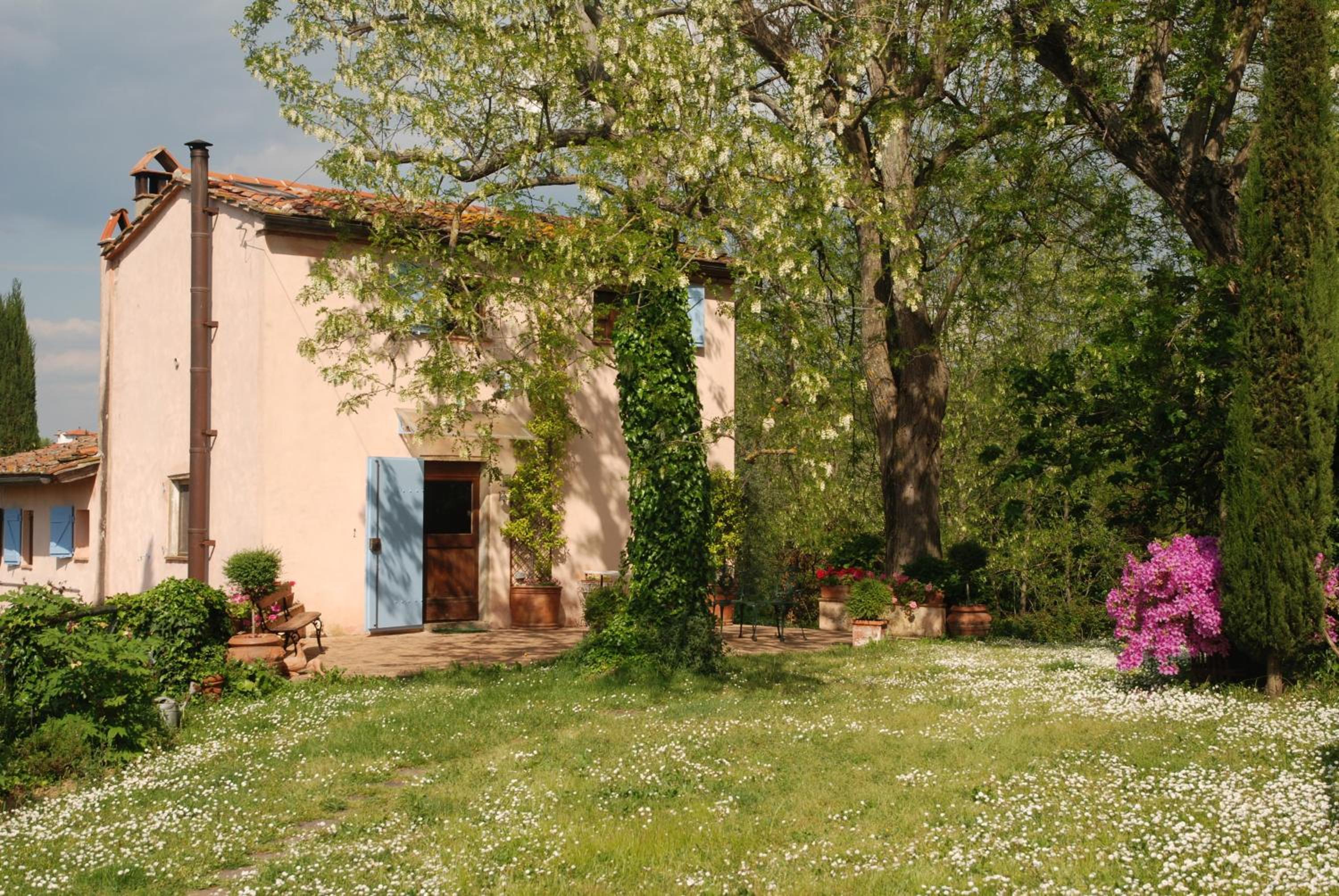 Appartamento con patio privato e giardino tra Pisa e Firenze photo 4
