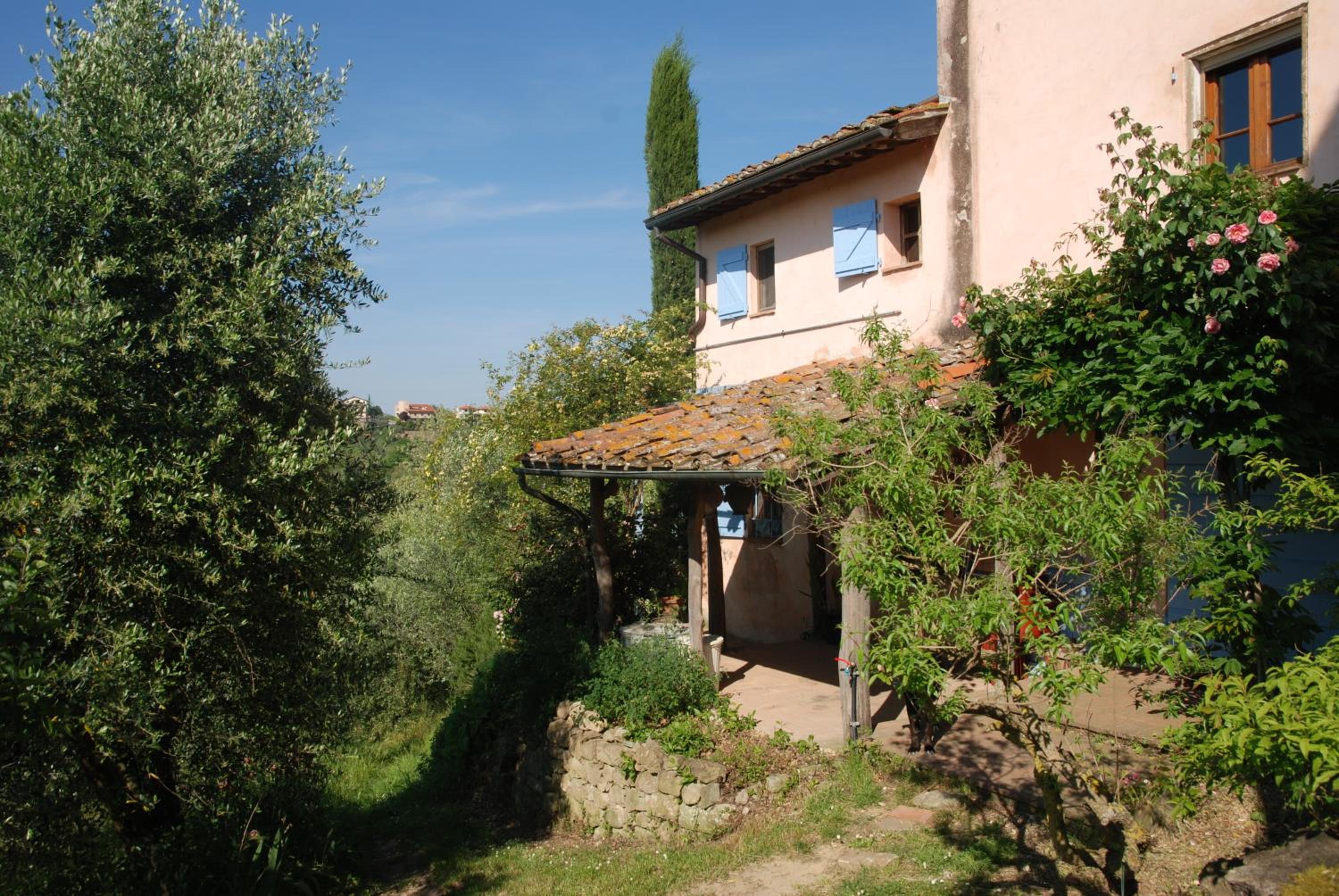 Appartamento con patio privato e giardino tra Pisa e Firenze photo 2