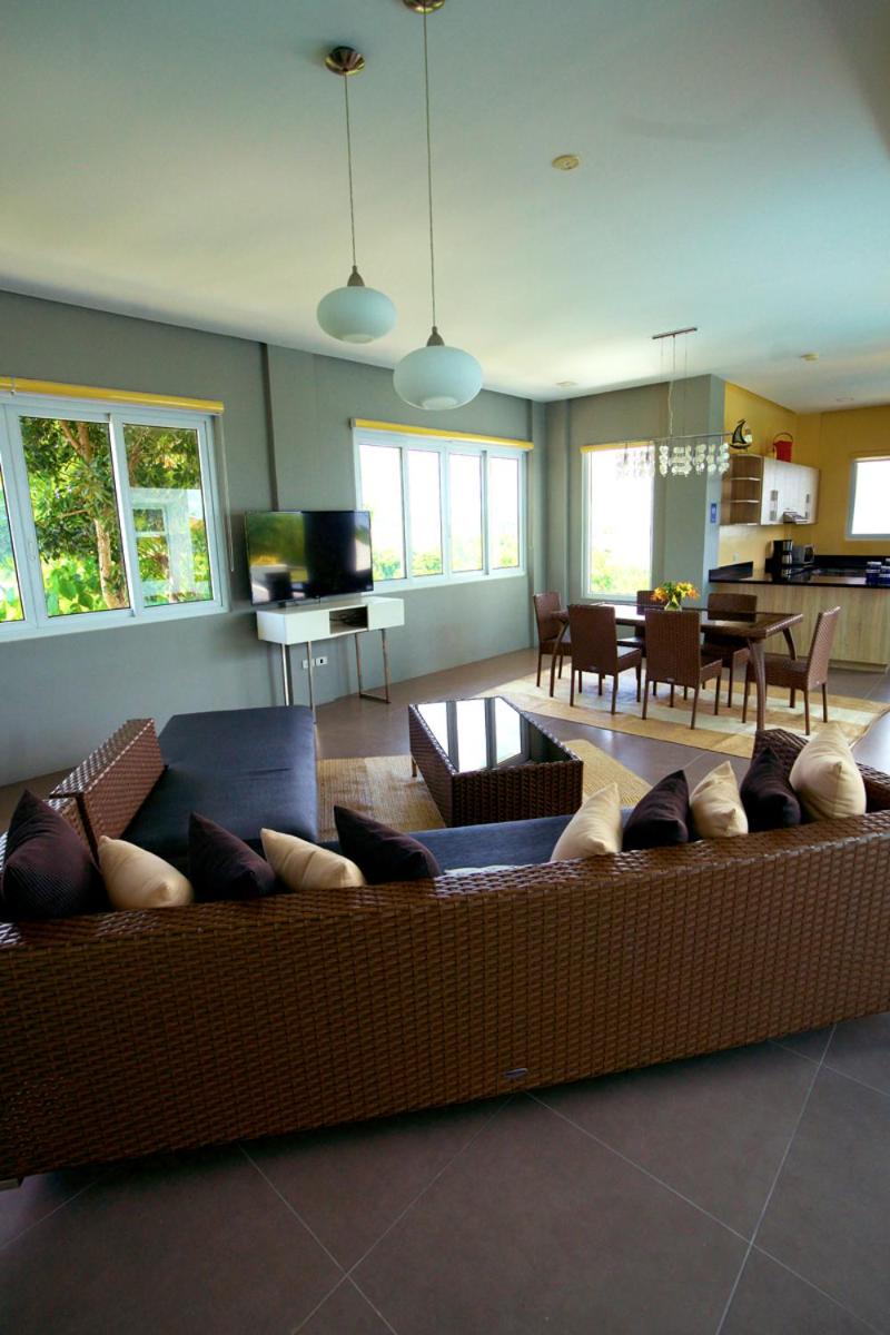One Hagdan Villas