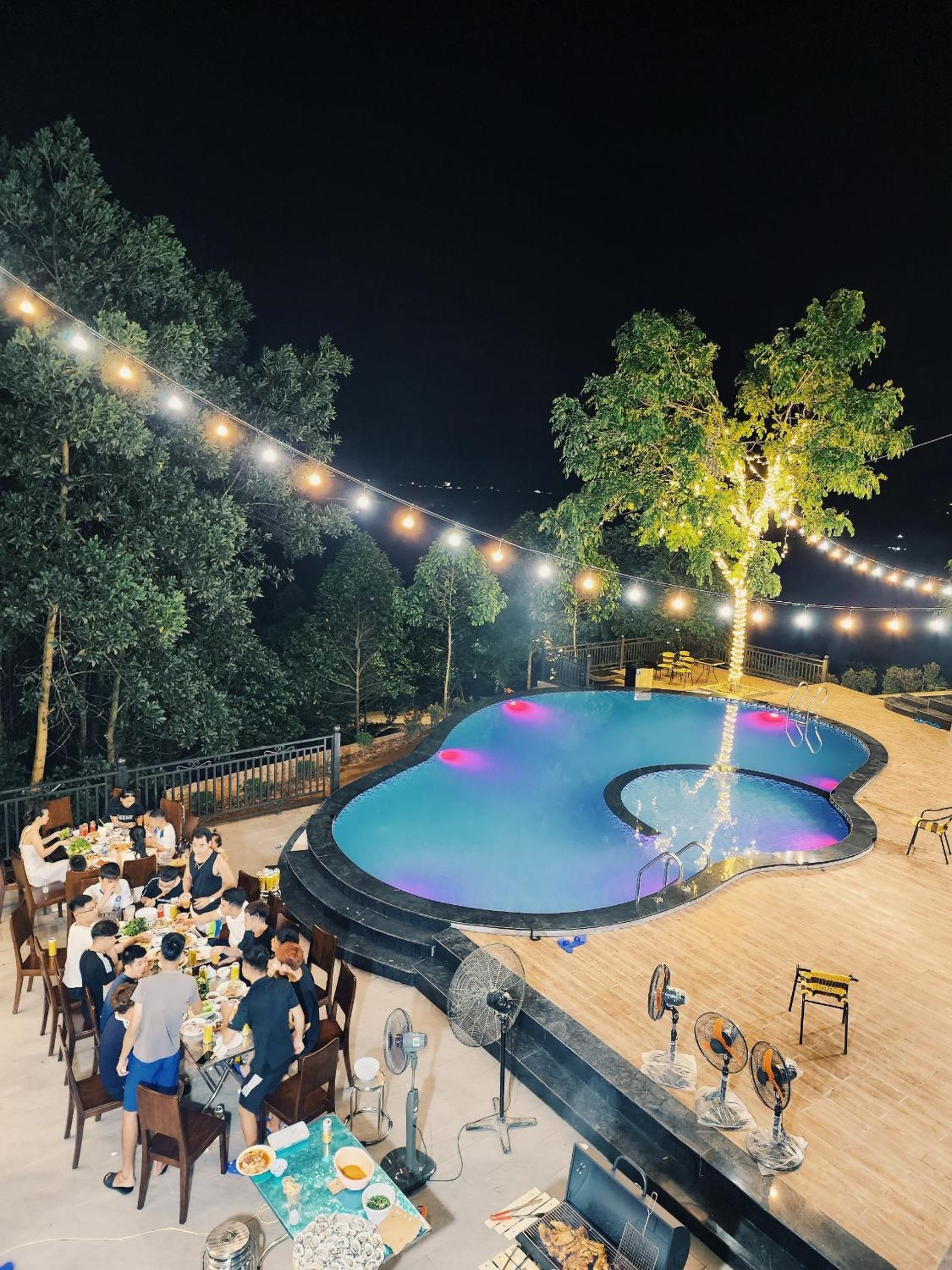 Mây Trắng Farmstay Villas Venuestay view 2