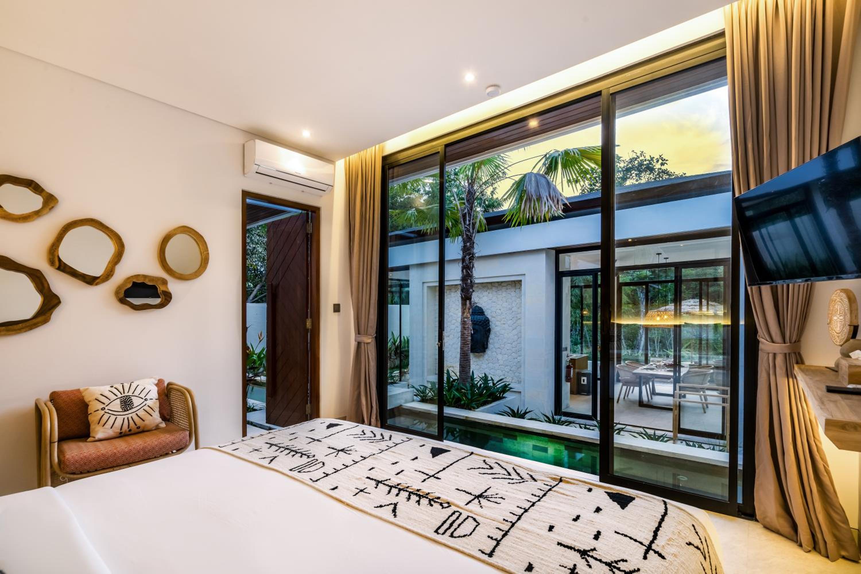 Villa Elma by BaliSuperHost view 3