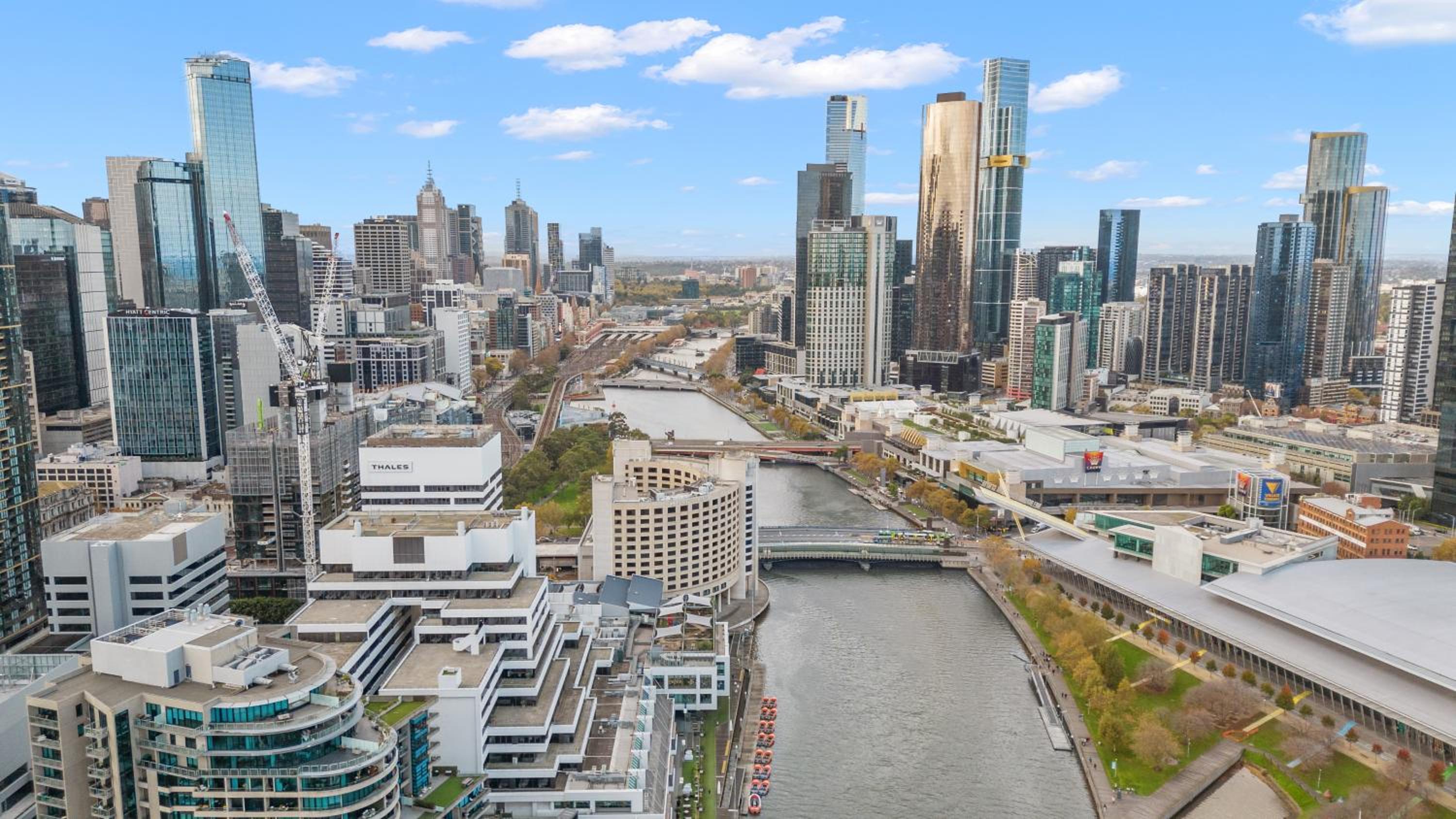 Resort Style Living Yarra Wharf