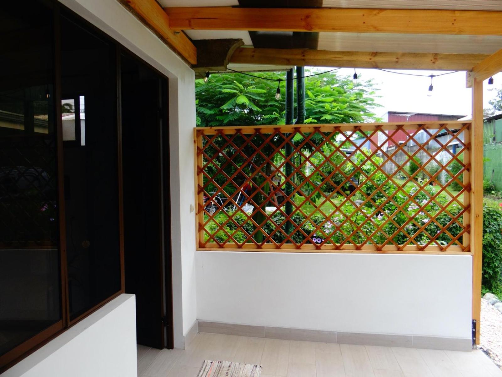 Airport Green Studio