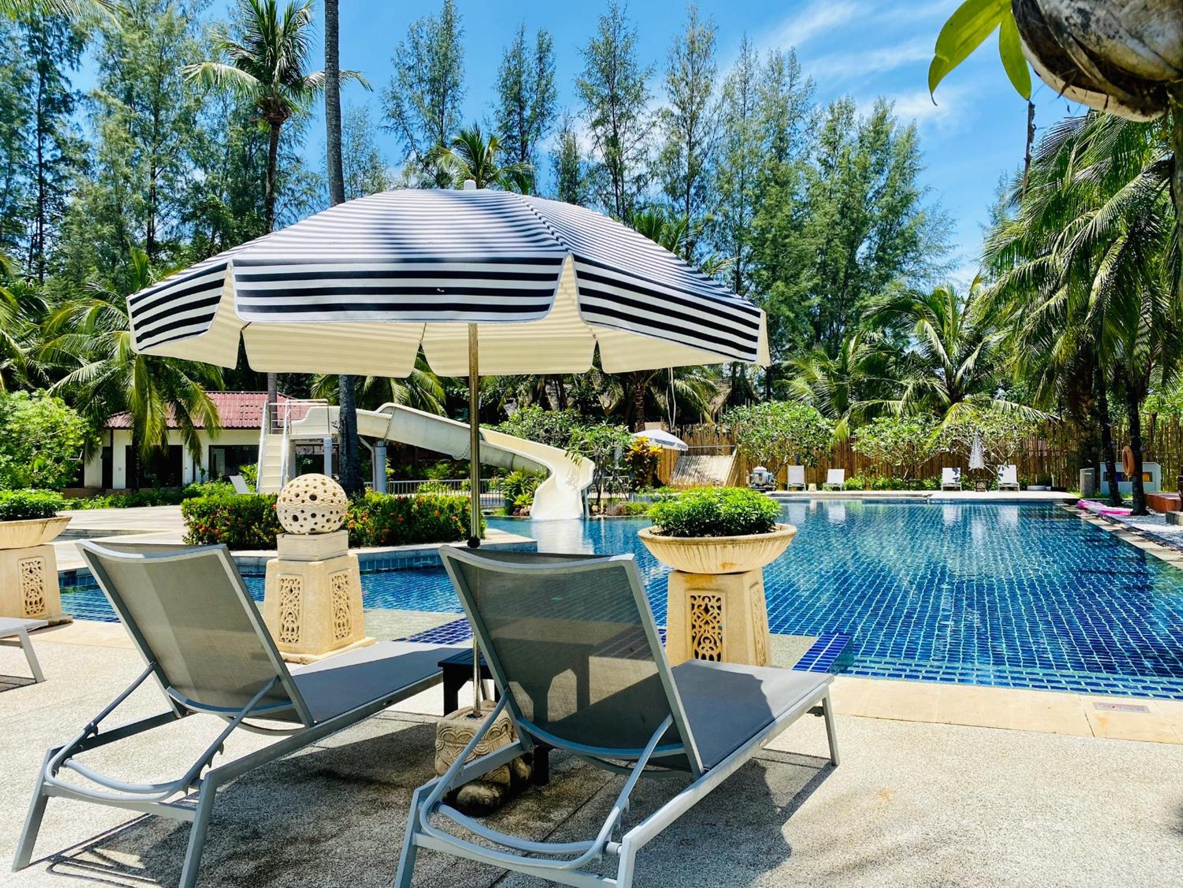 Palm Galleria Resort
