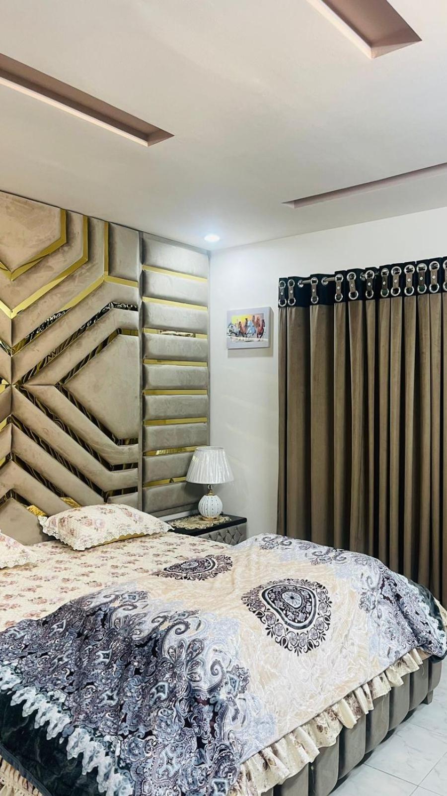 EMPORIUM EXECUTIVE DELUXE FAMILY APARTMENt E11 2 view 5