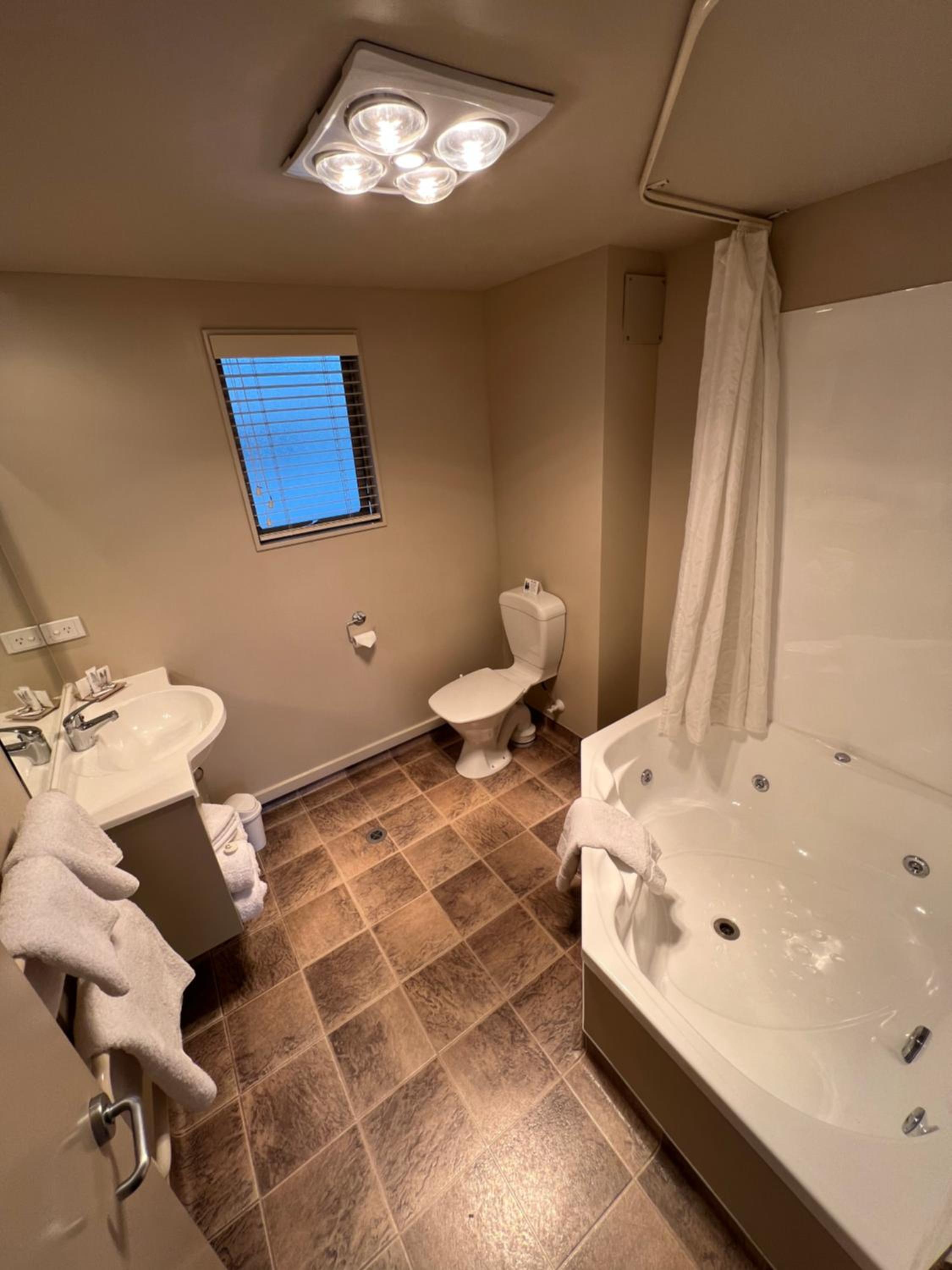 The Suites Ashburton