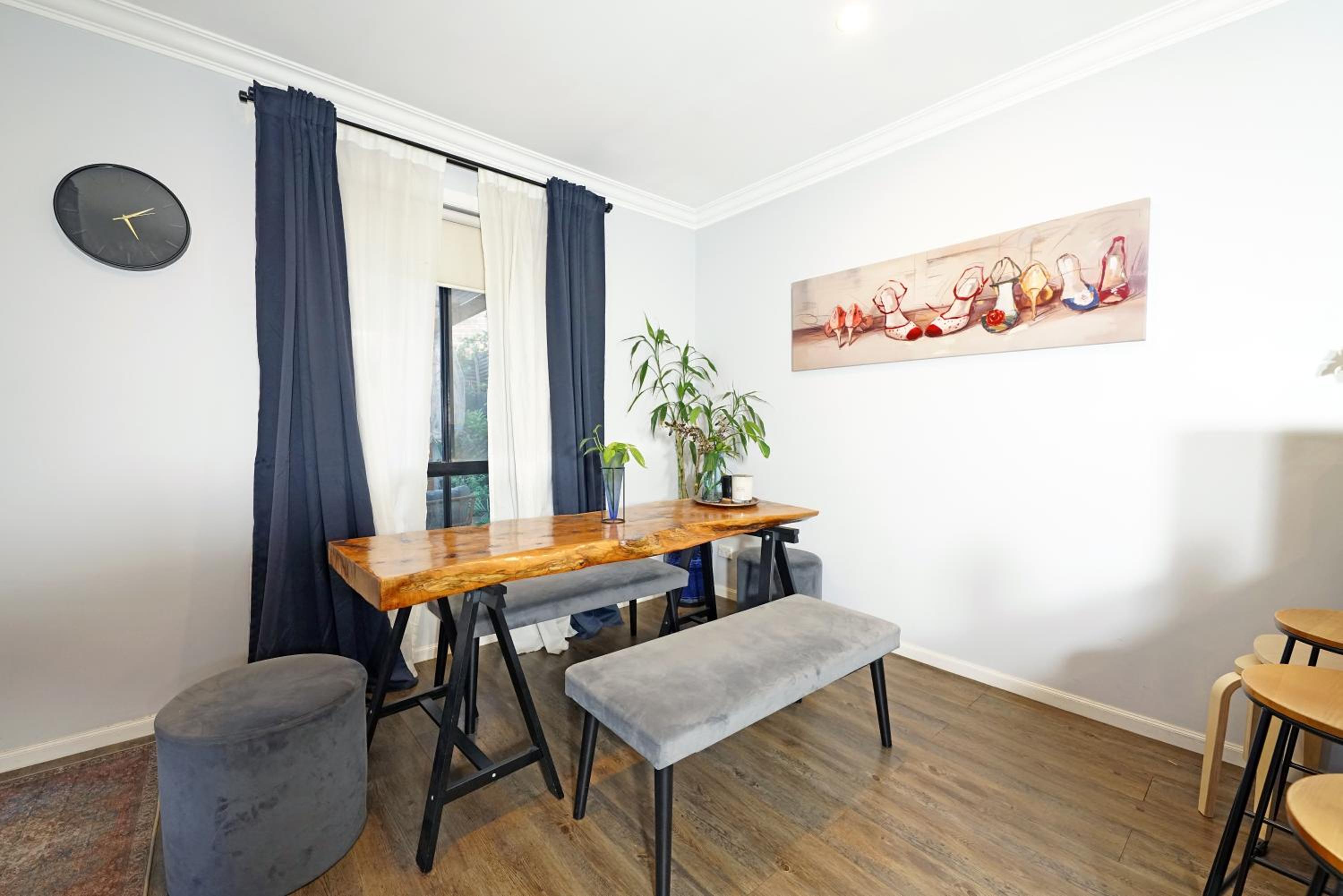 Fawkner Modern 3BR House Netflix WiFi Parking