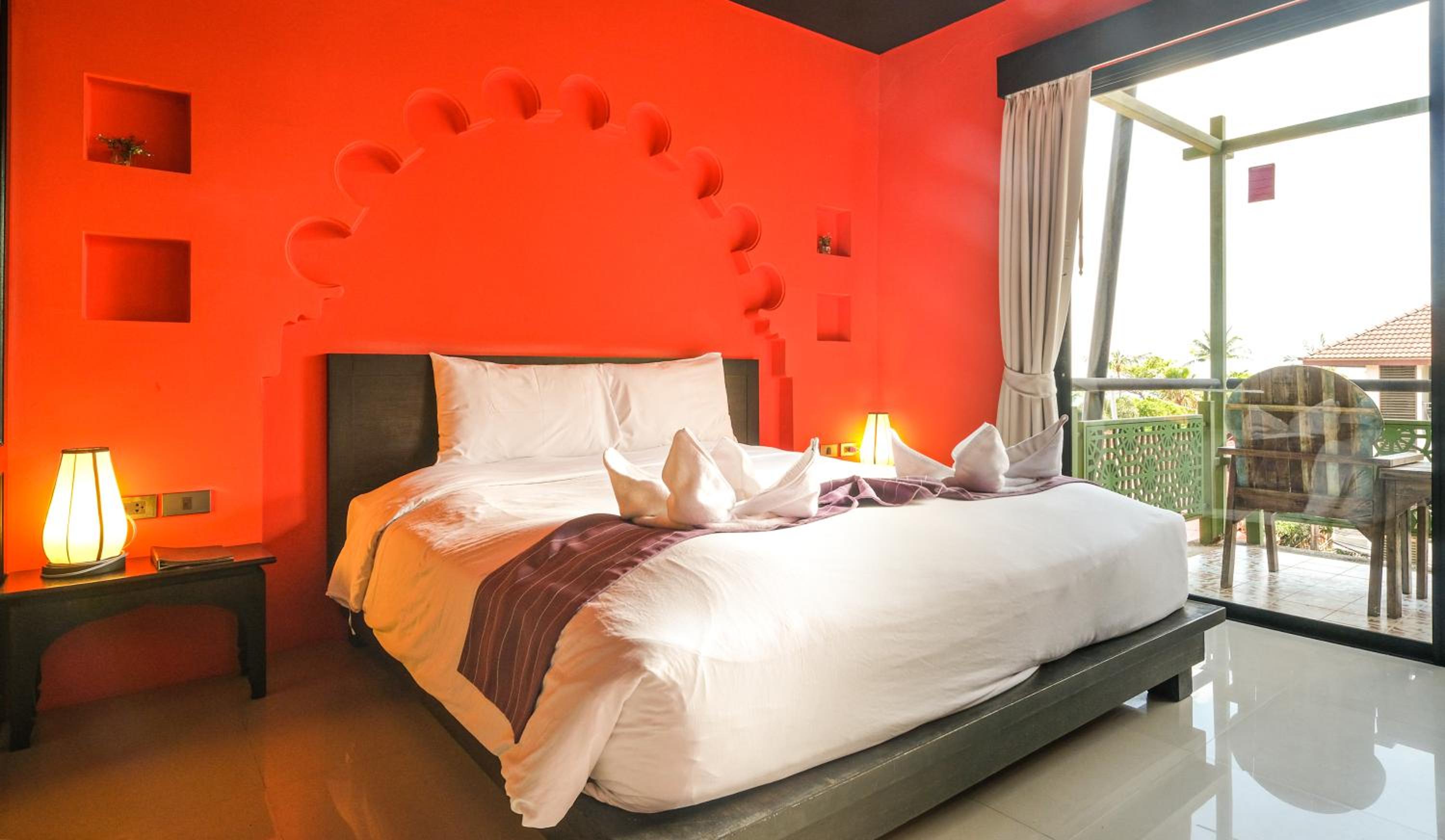 Bhundhari Chaweng Beach Resort Koh Samui - SHA Plus