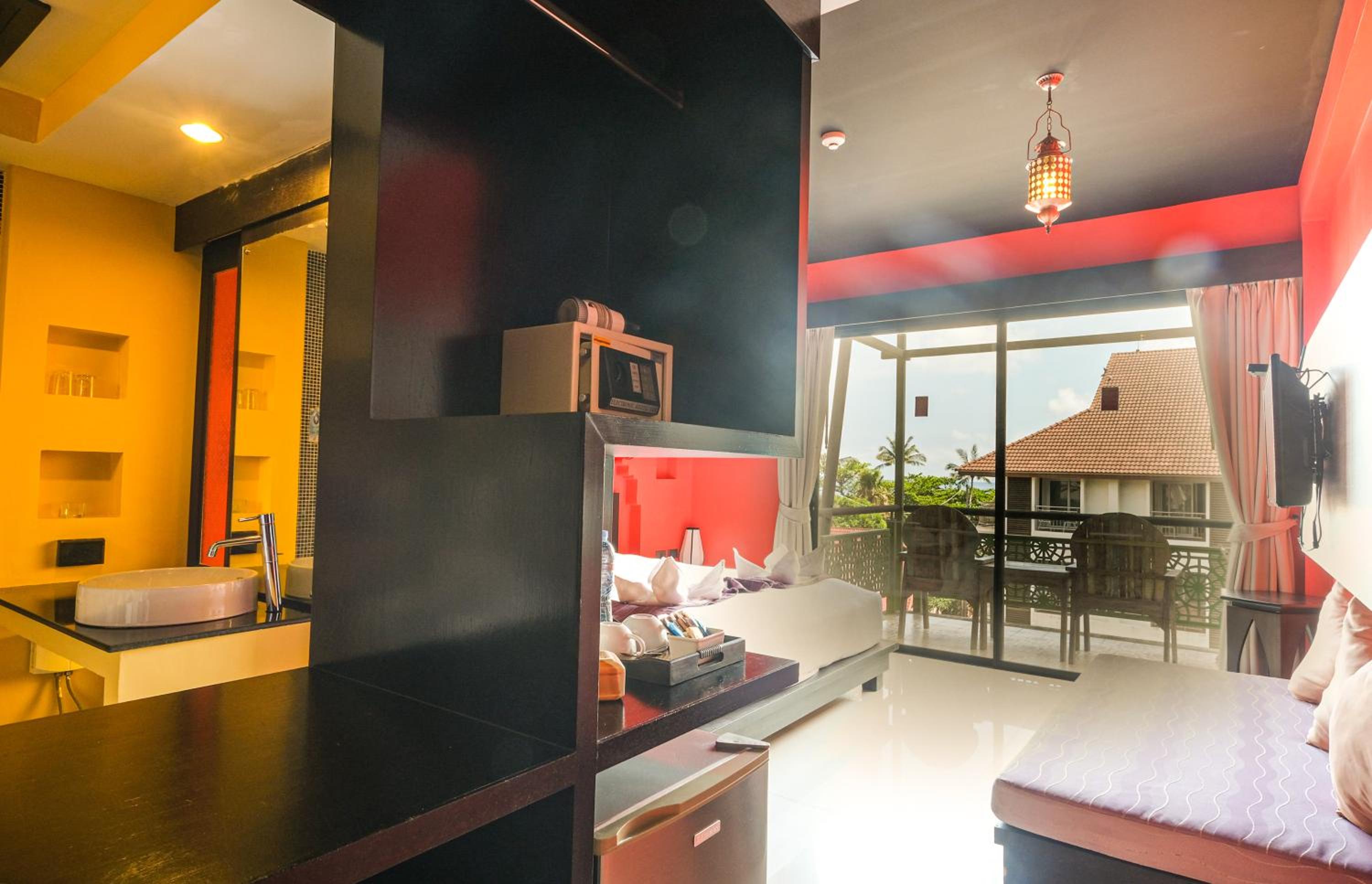 Bhundhari Chaweng Beach Resort Koh Samui - SHA Plus