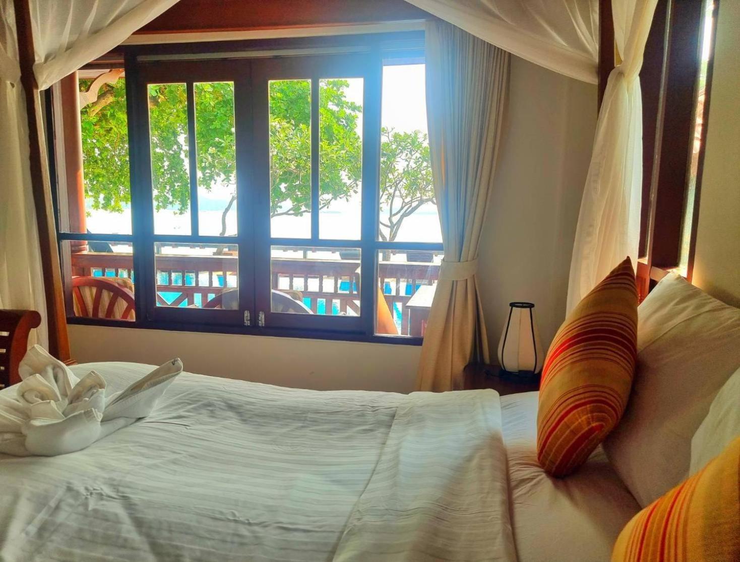 Bhundhari Chaweng Beach Resort Koh Samui - SHA Plus