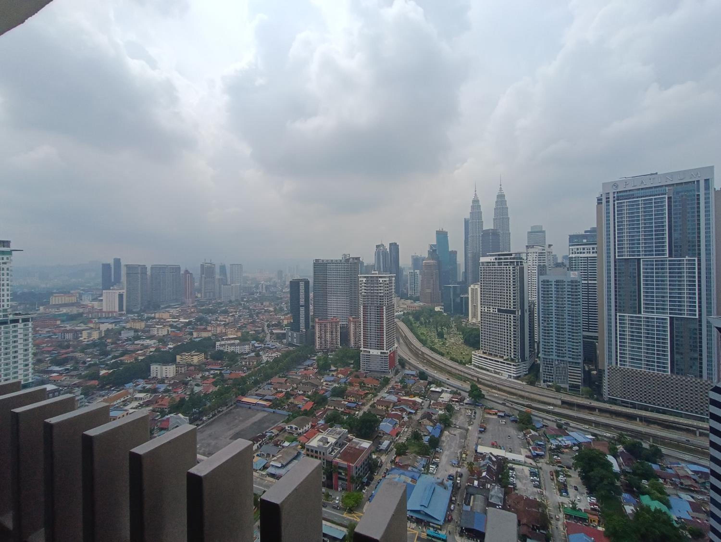 CL 27A Insta KLCC View & Infinity Pool View