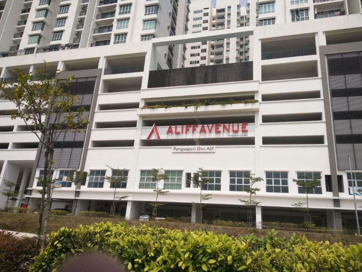 Aliff Avenue By Natol