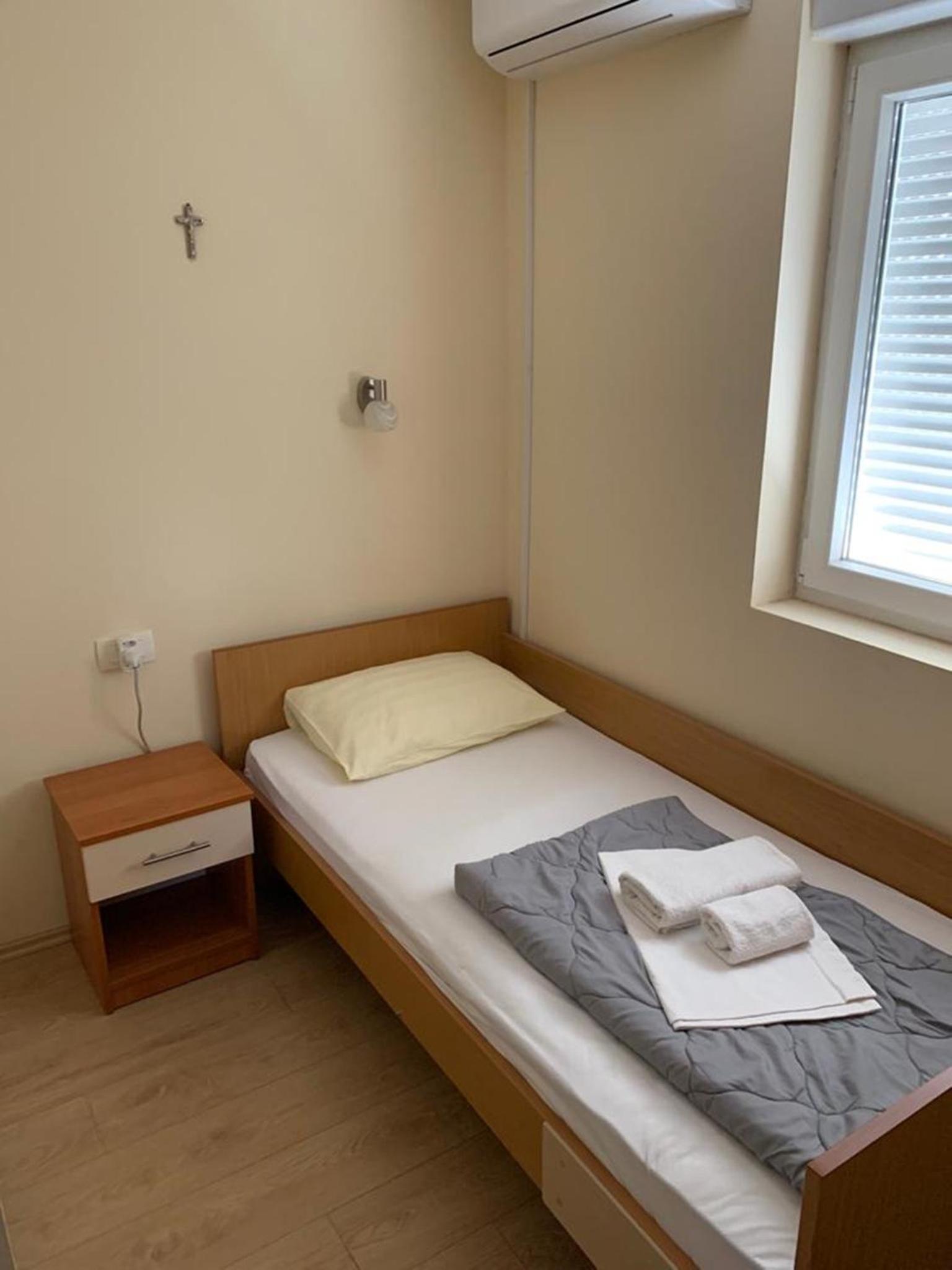 Rooms Ante