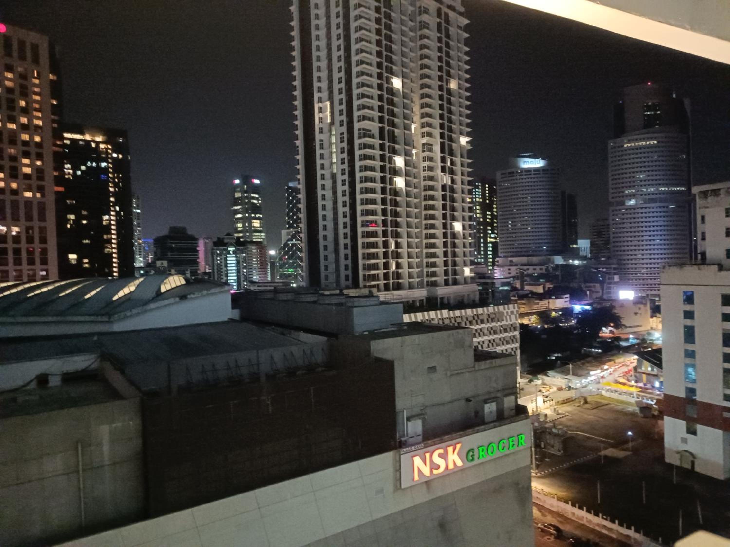 CL 95B Modern studio Infinity Pool KLCC View