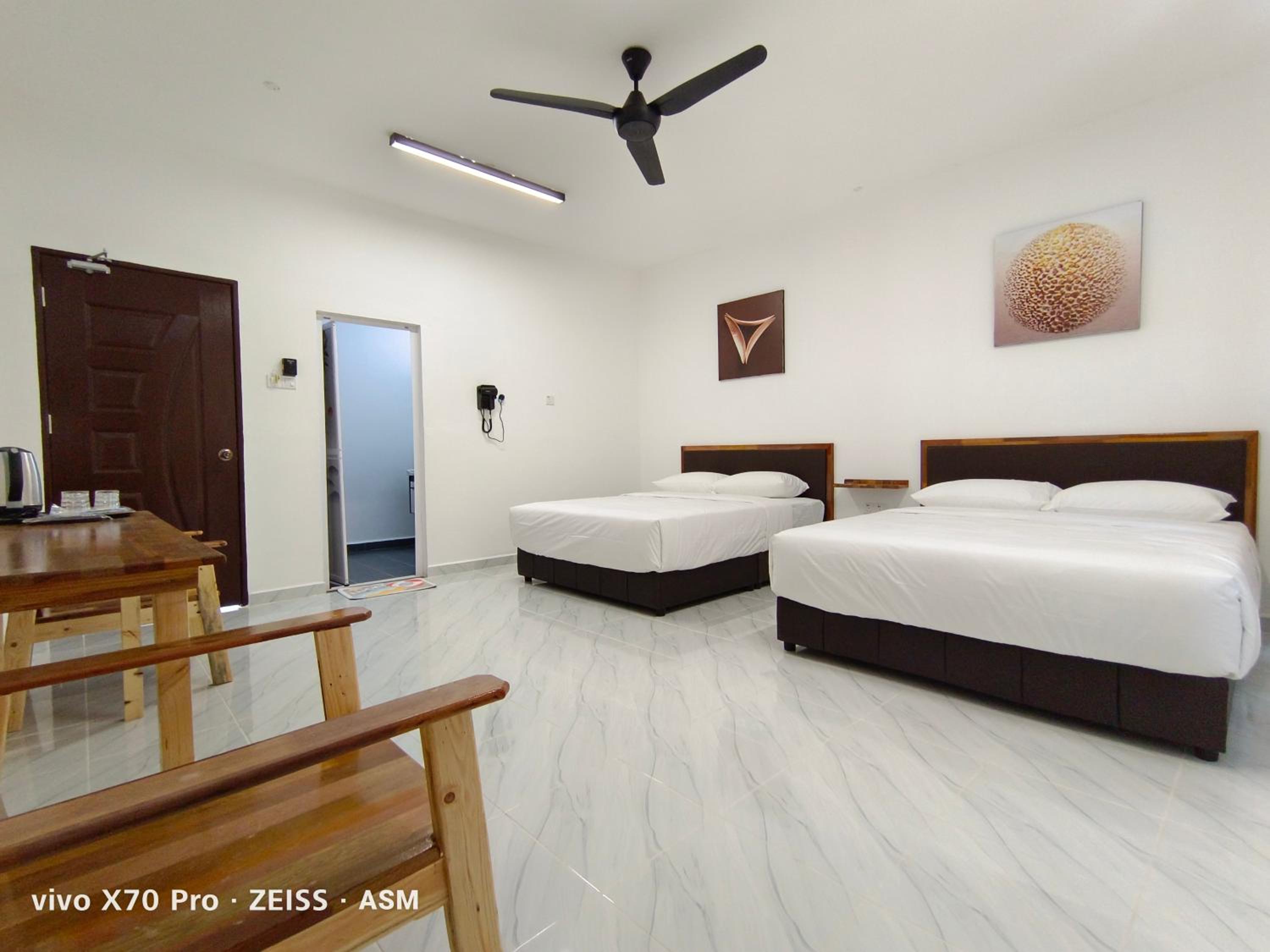 ASM Roomstay-4-2 Queen Beds photo 8