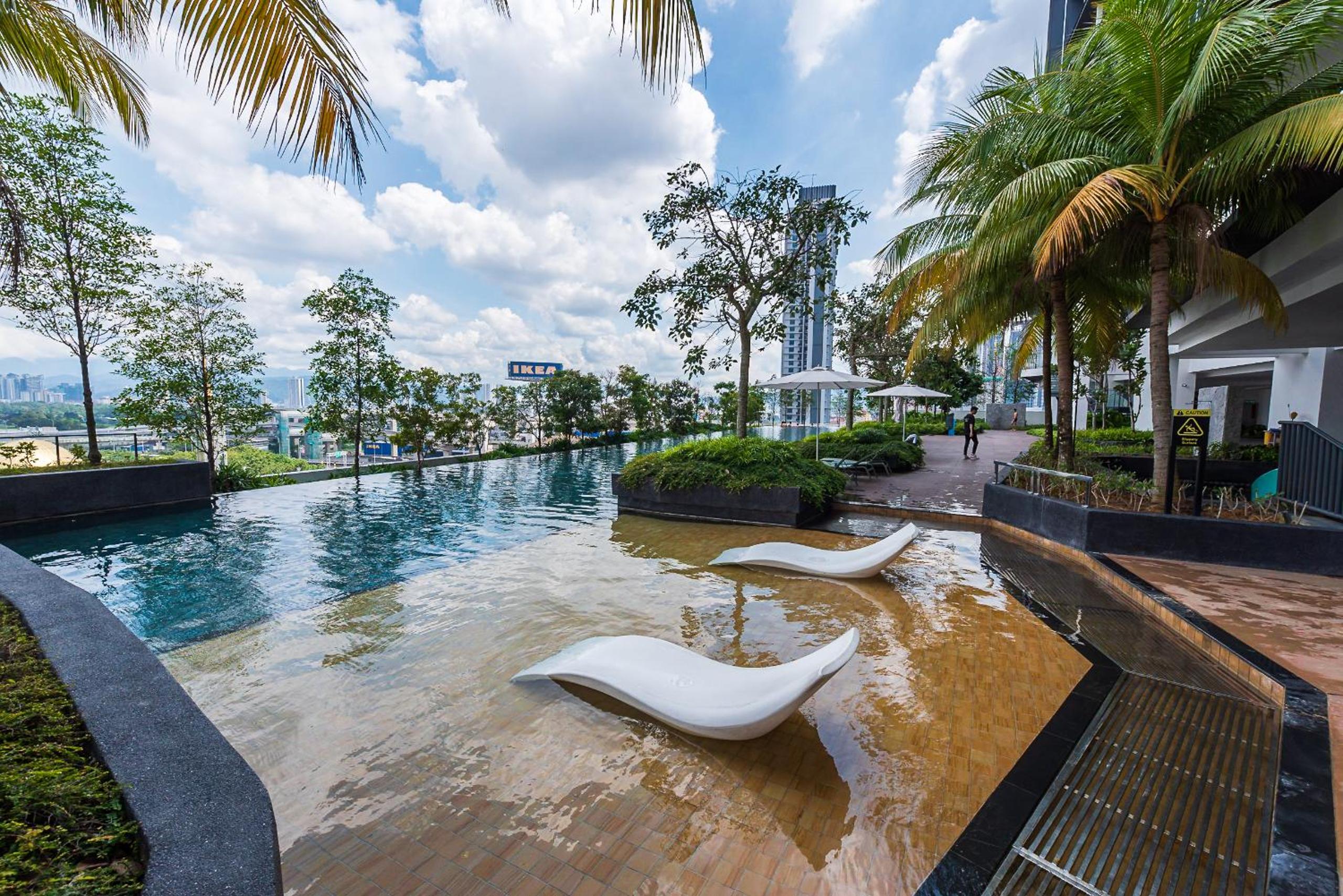 Continew PREMIUM SUITES KLCC