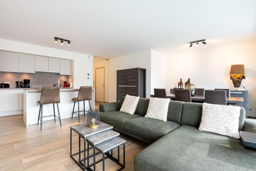 Wonderful new apartment close to the beach