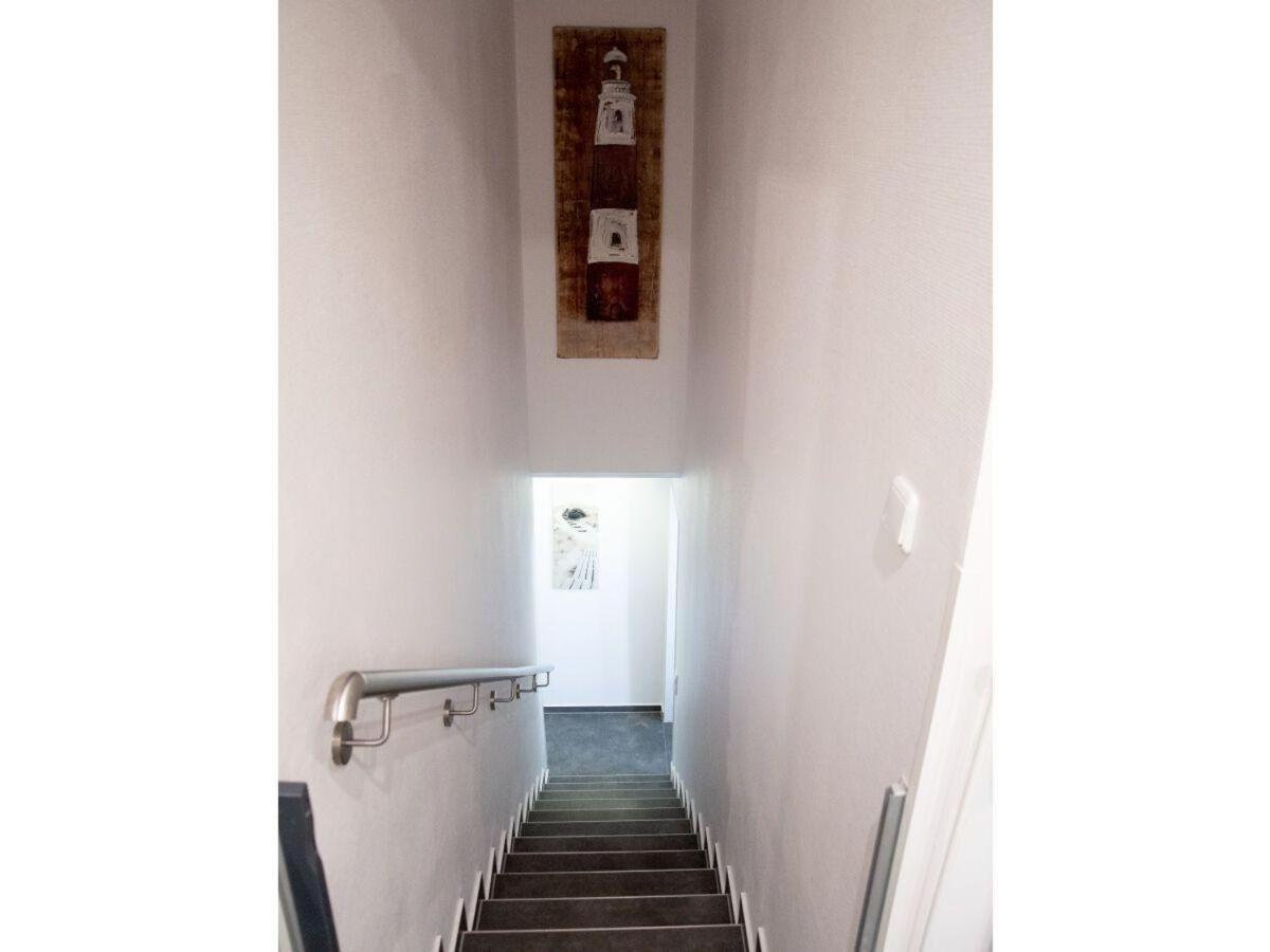 Bullauge-im-Haus-Seute-Deern
