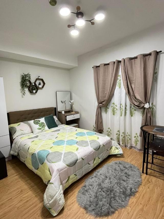 Casa de Gomez at Mesaverte Residences view 3