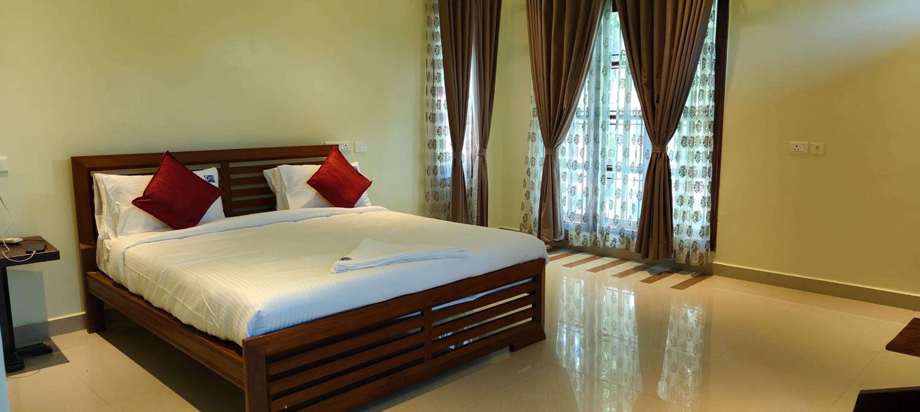 Seagull's Nest Beach House - Unit of Prohotel