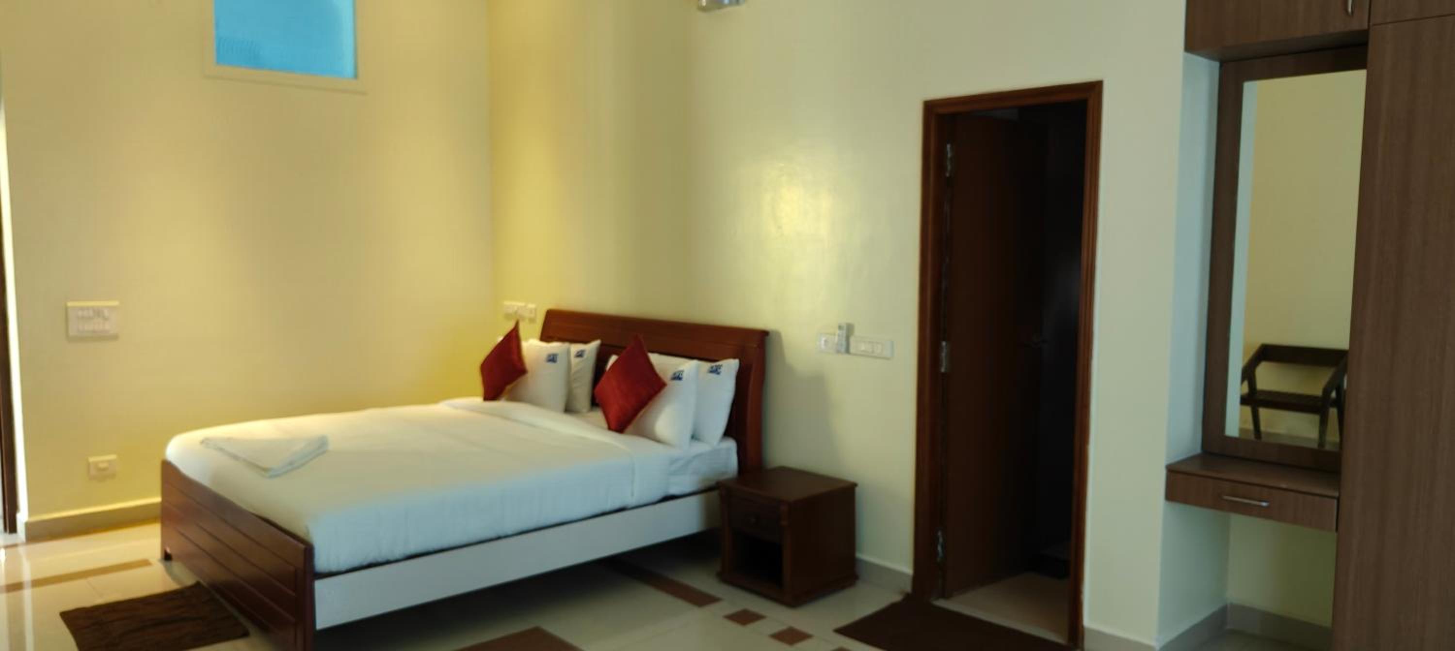 Seagull's Nest Beach House - Unit of Prohotel