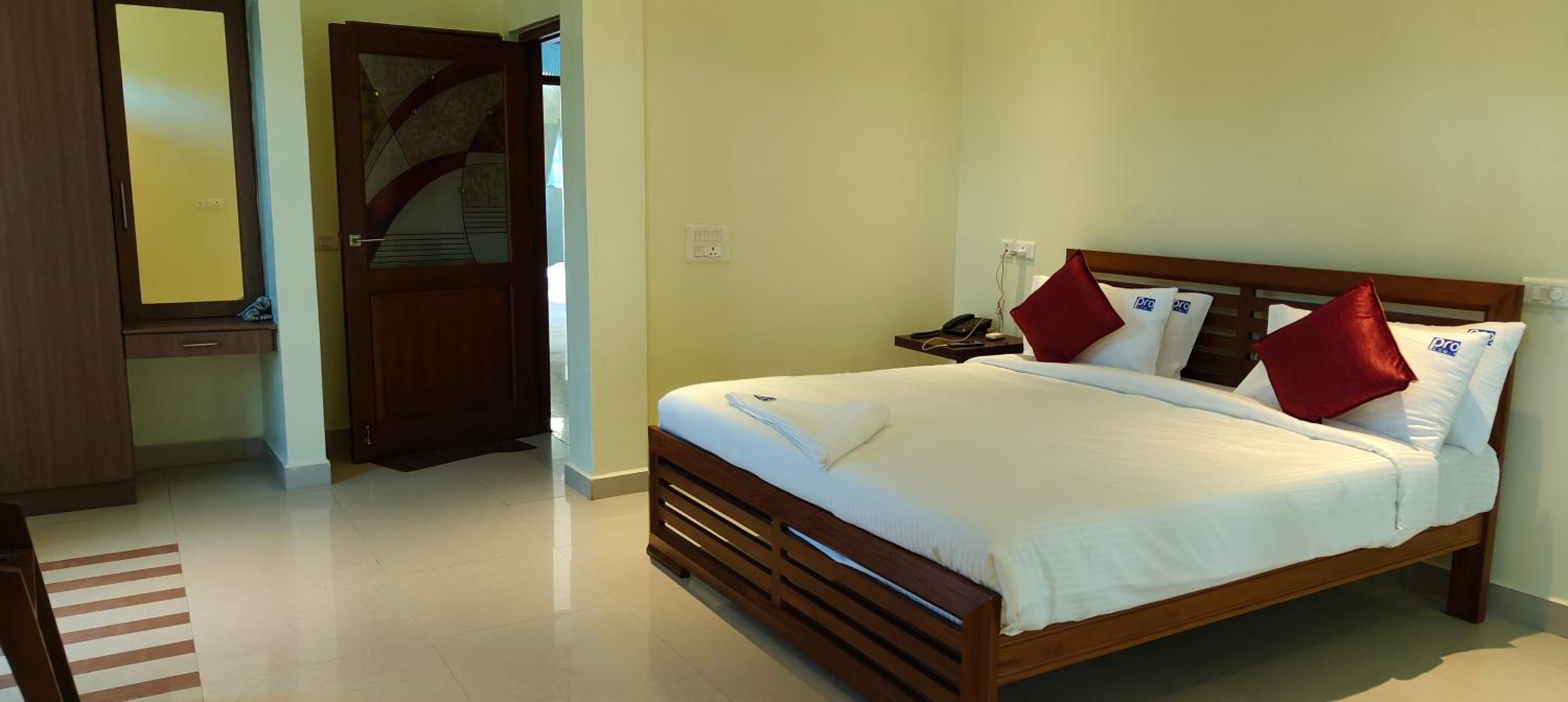 Seagull's Nest Beach House - Unit of Prohotel