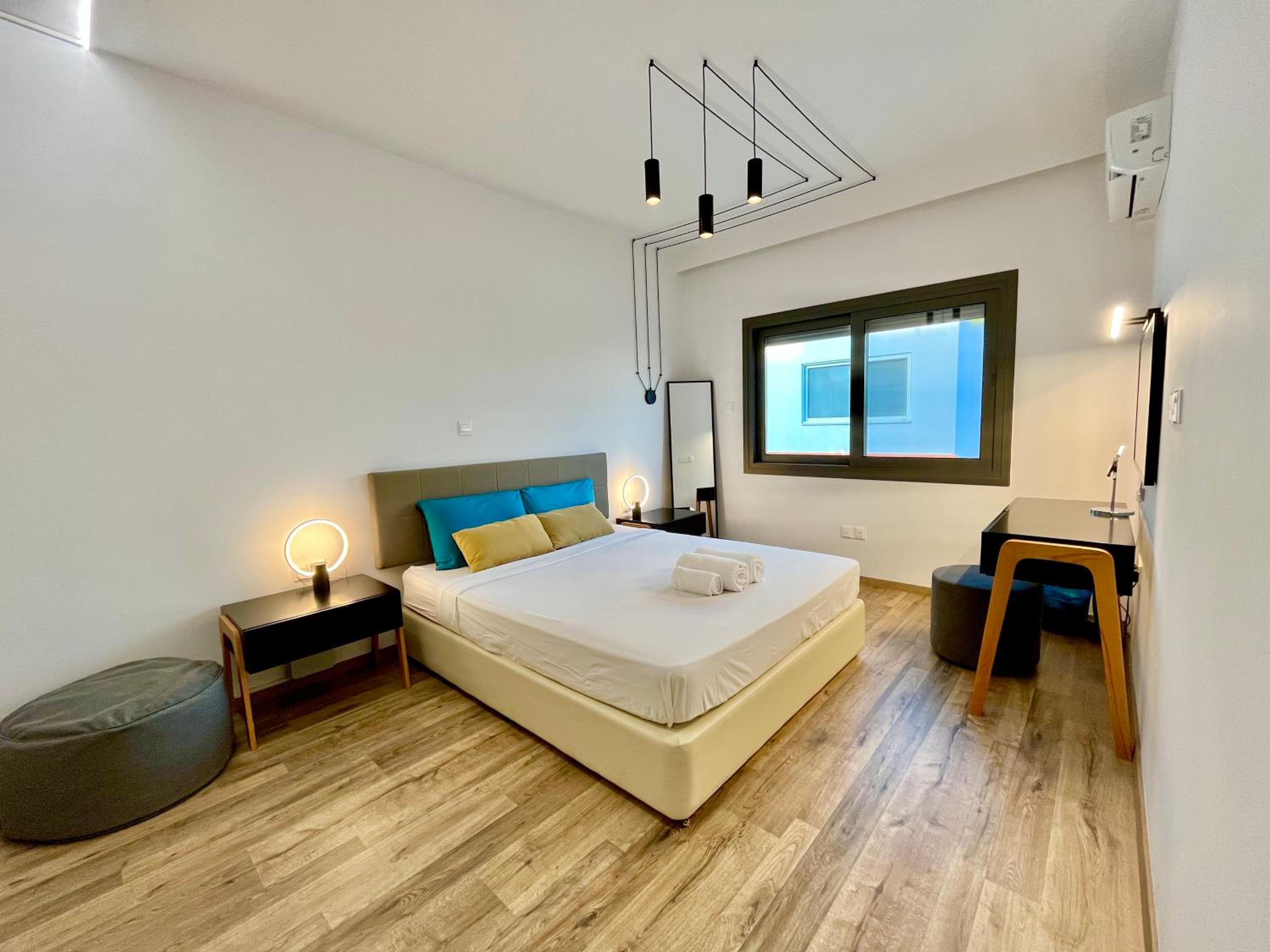 Top Artistic Luxury Apartment
