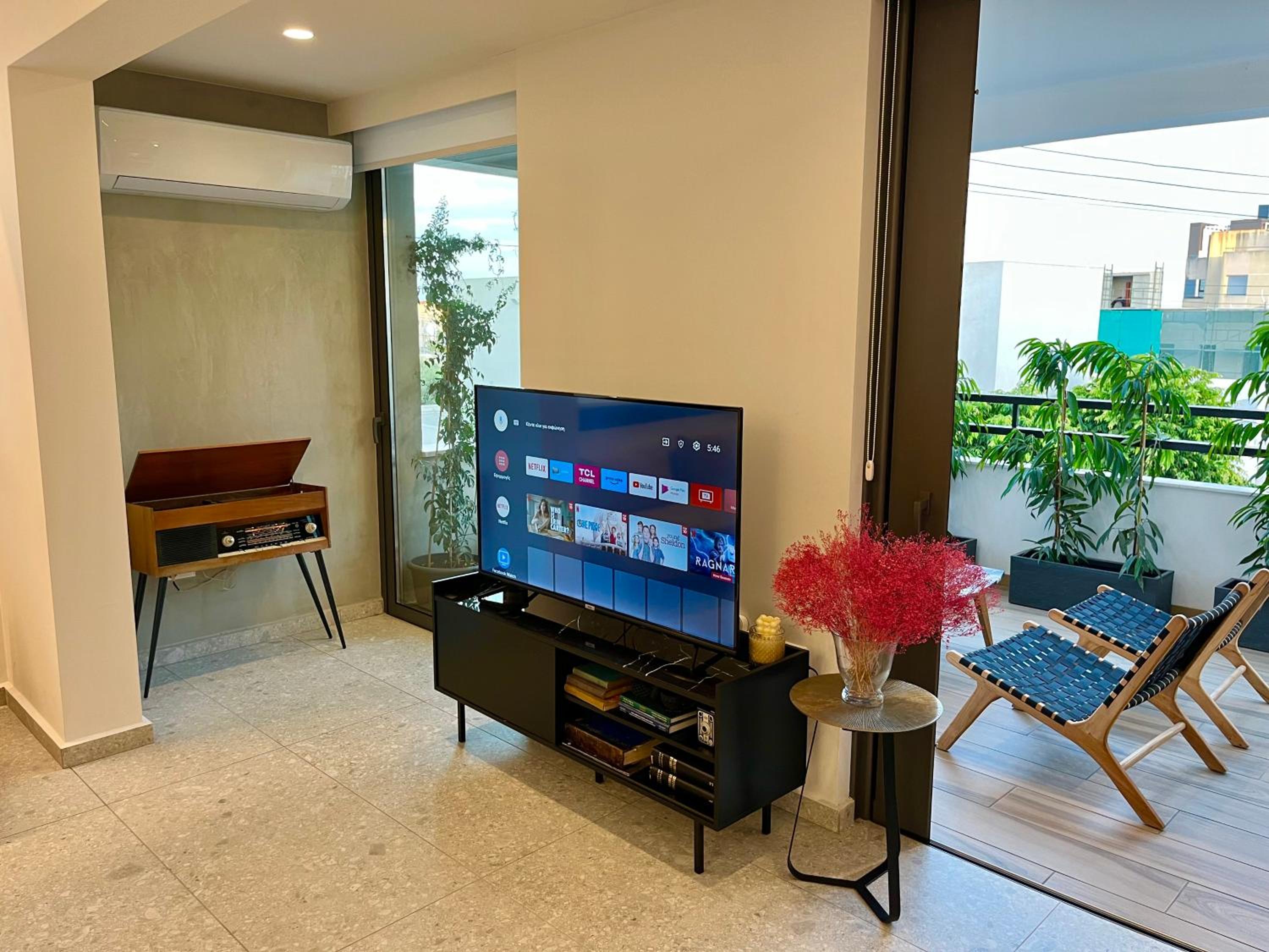 Top Artistic Luxury Apartment