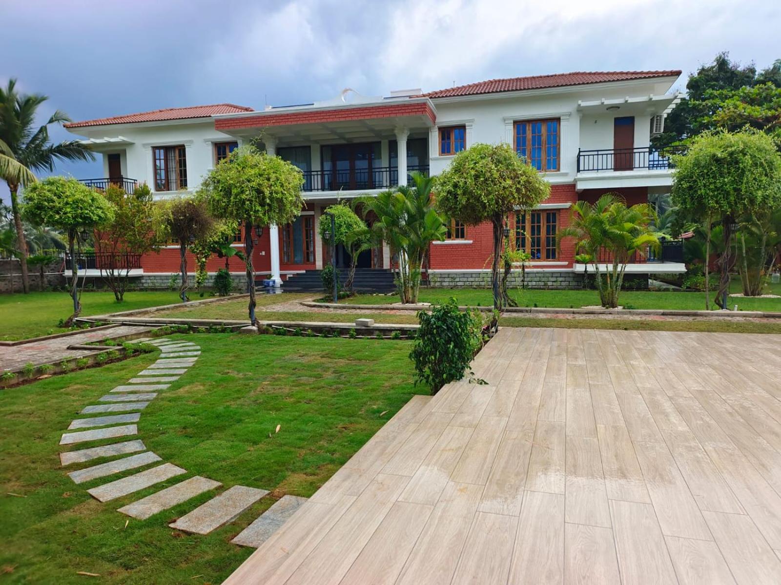 Seagull's Nest Beach House - Unit of Prohotel