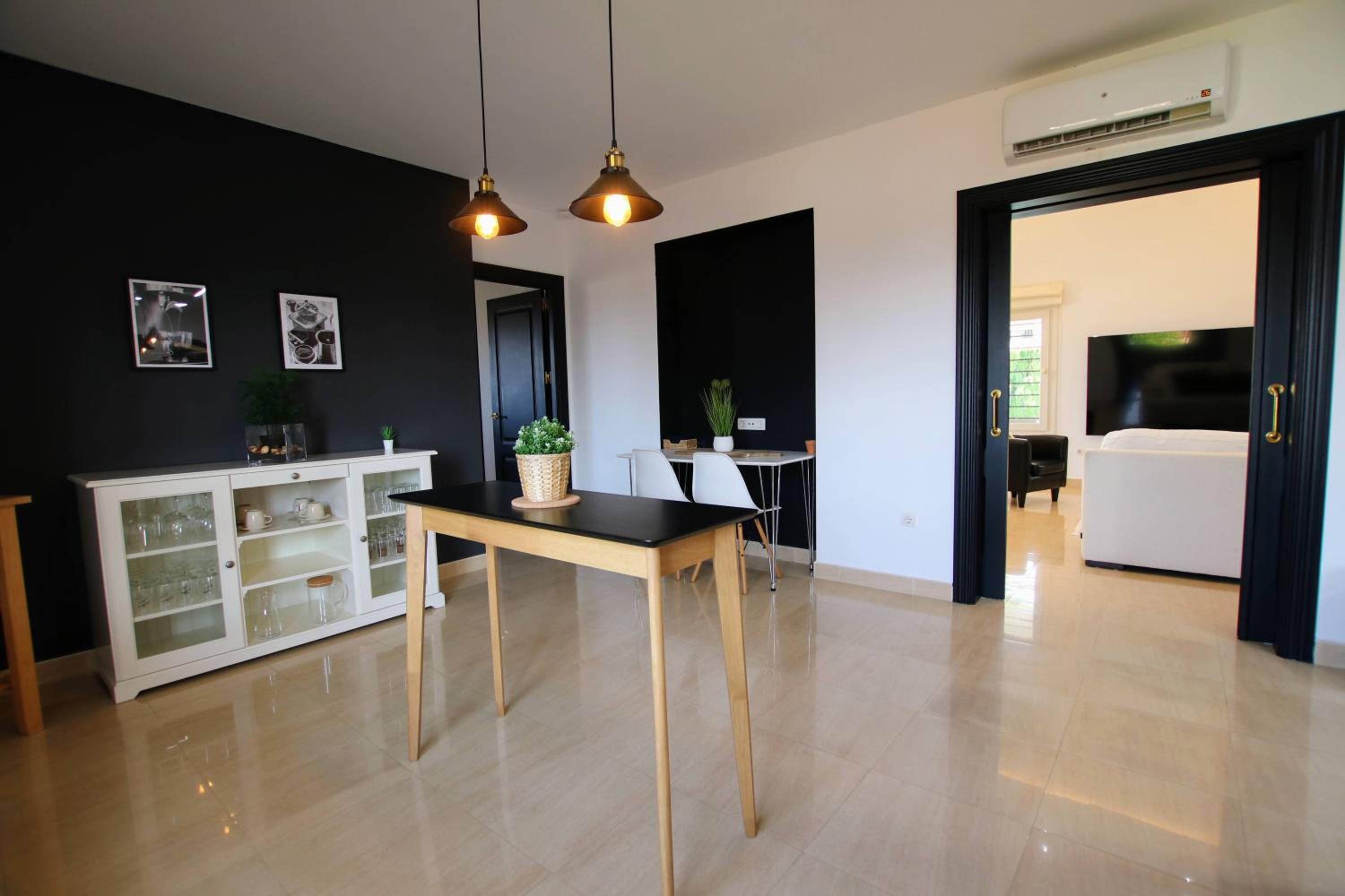 TESS Villa Jocalo
