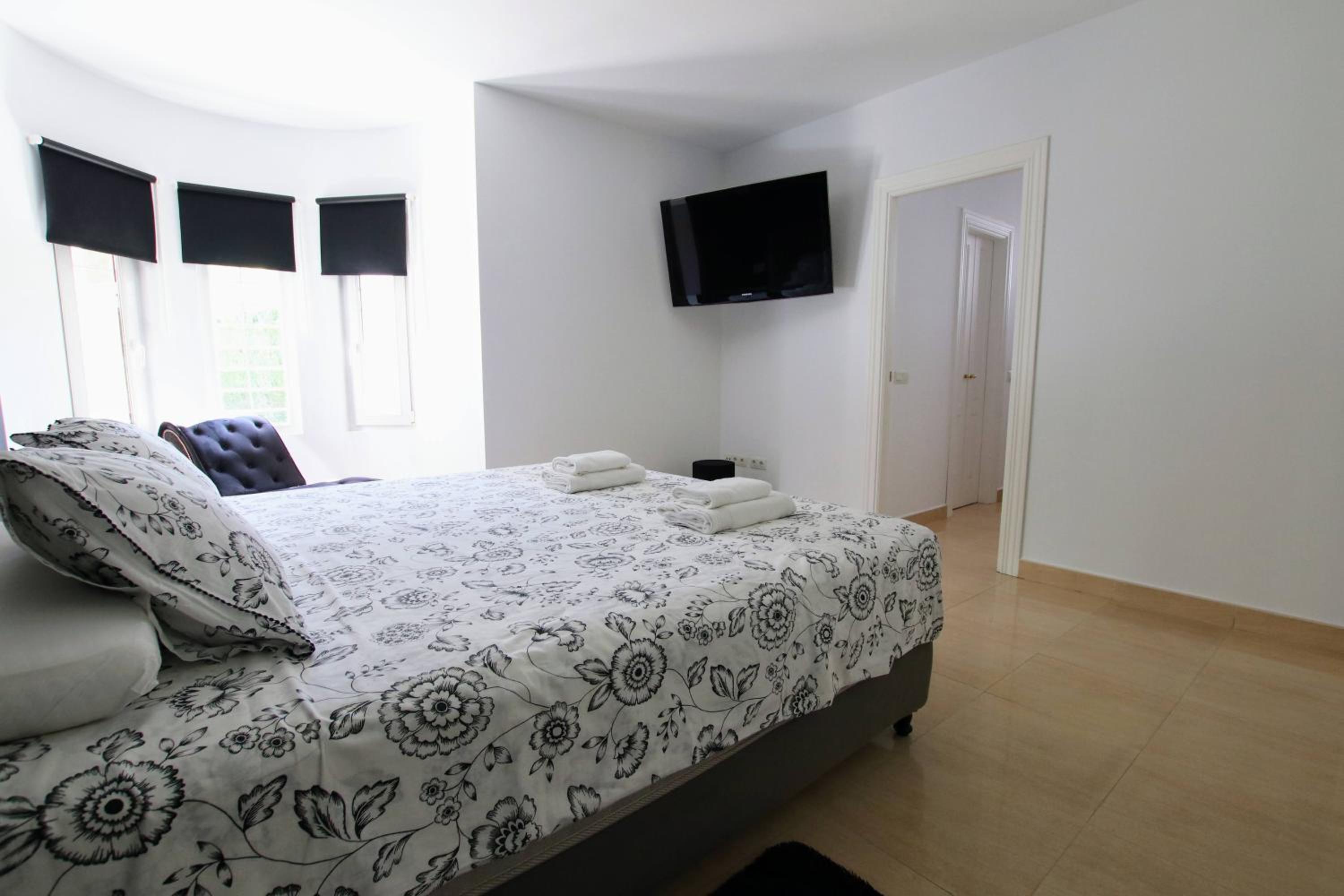 TESS Villa Jocalo