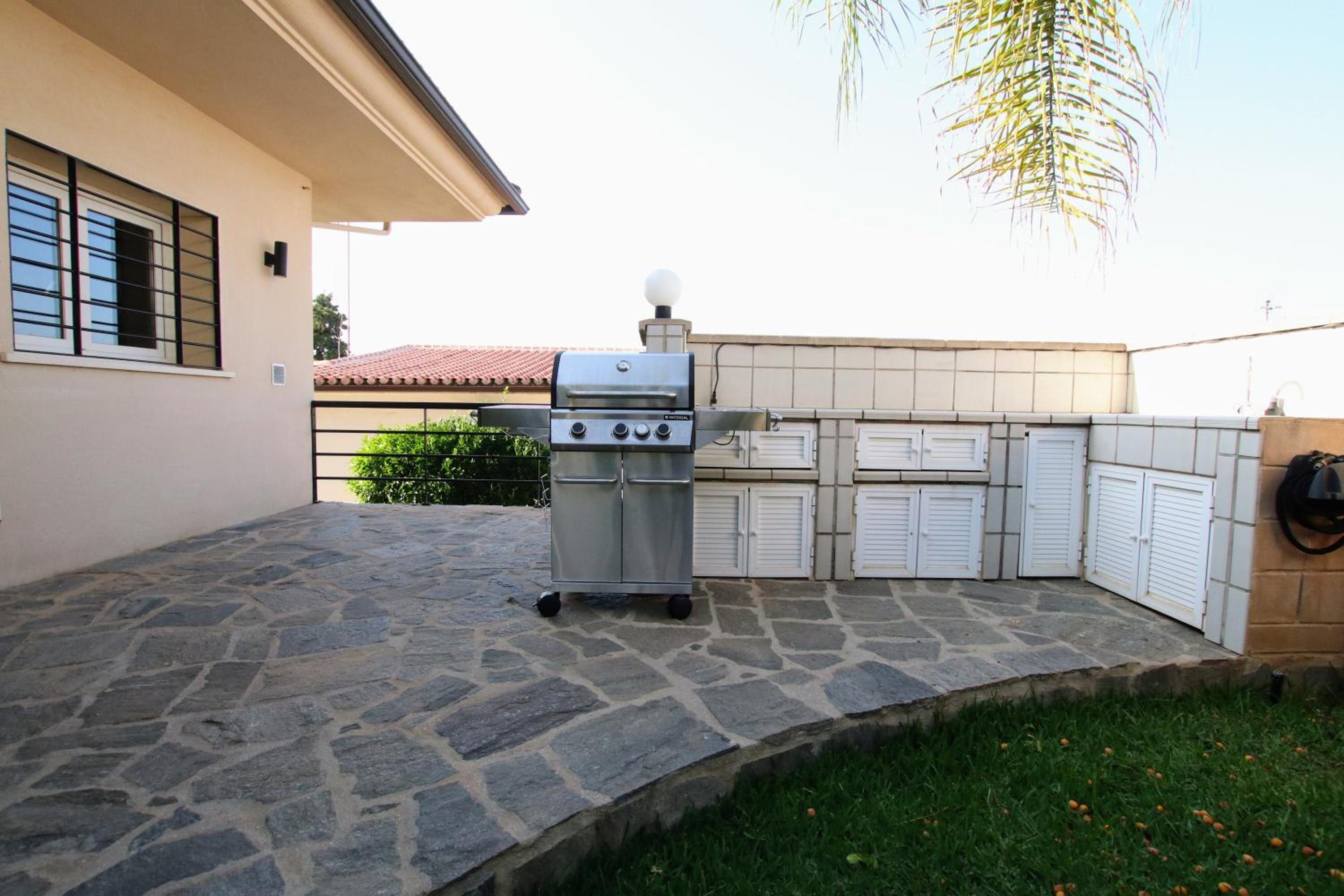 TESS Villa Jocalo