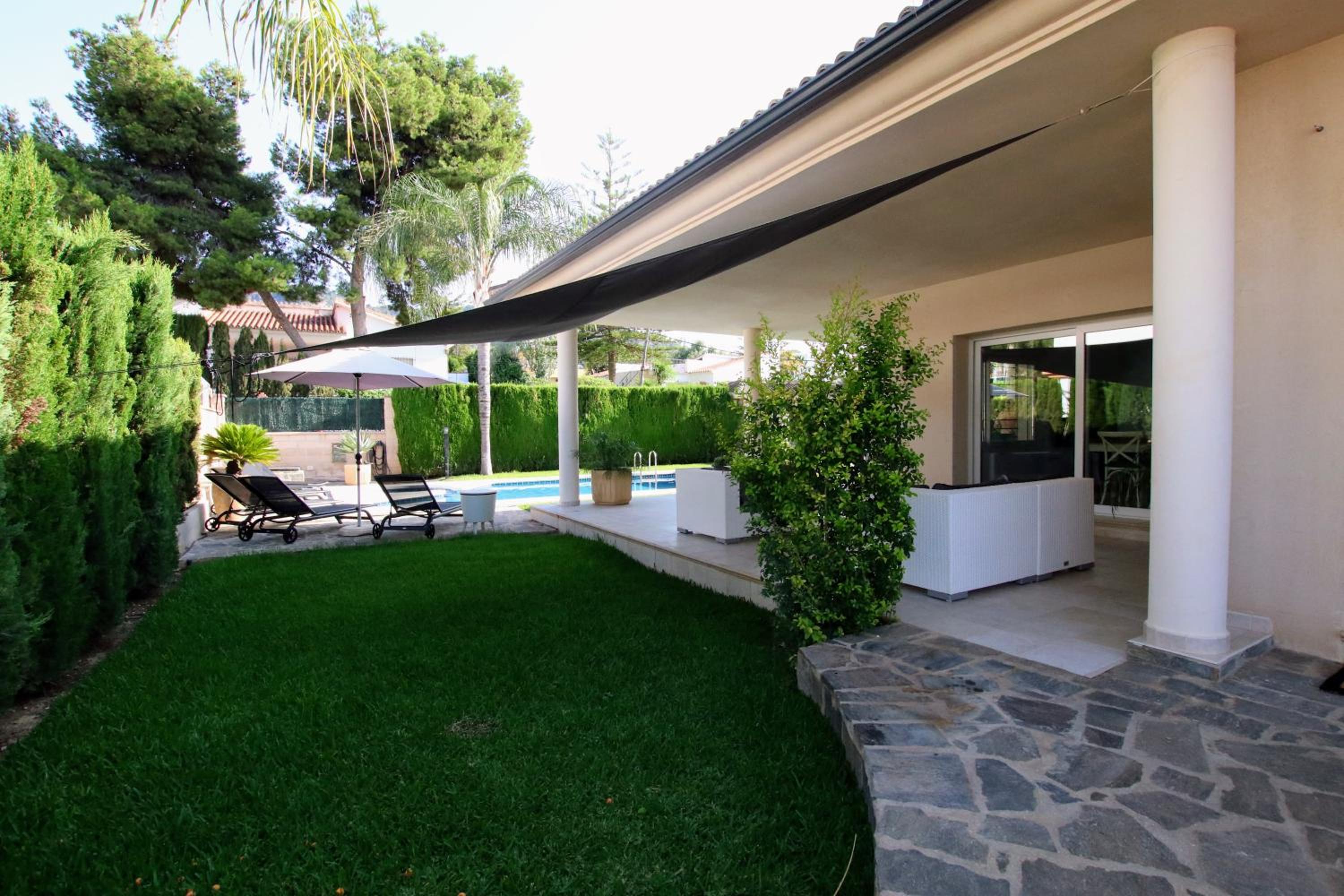 TESS Villa Jocalo
