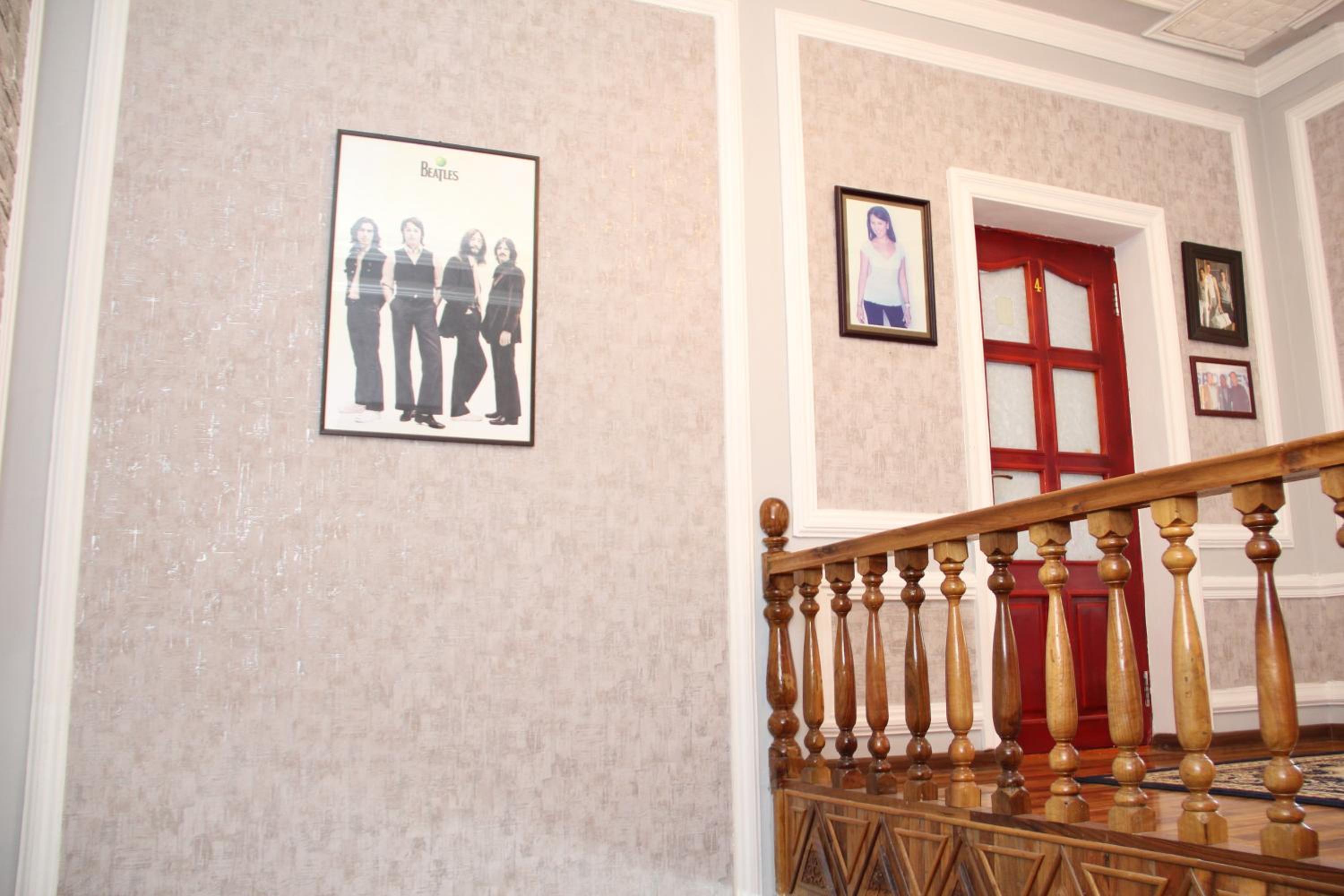 Photo 36