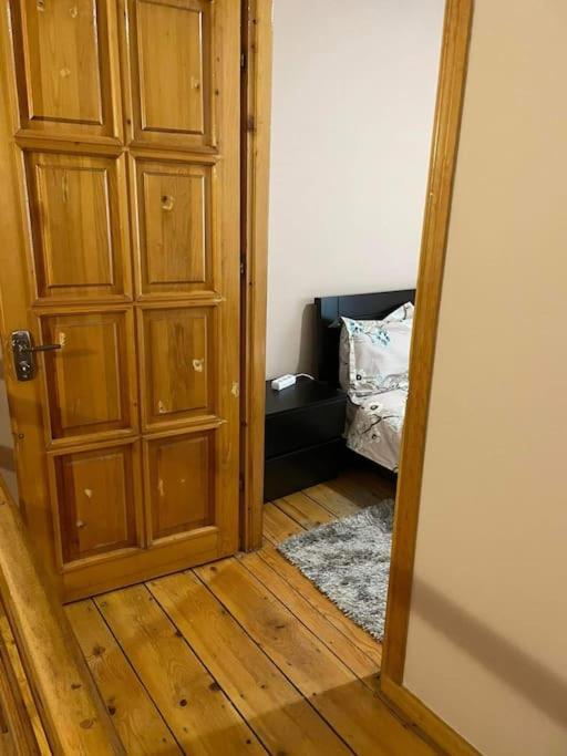 Historical apartment in the heart of Tbilisi view 5