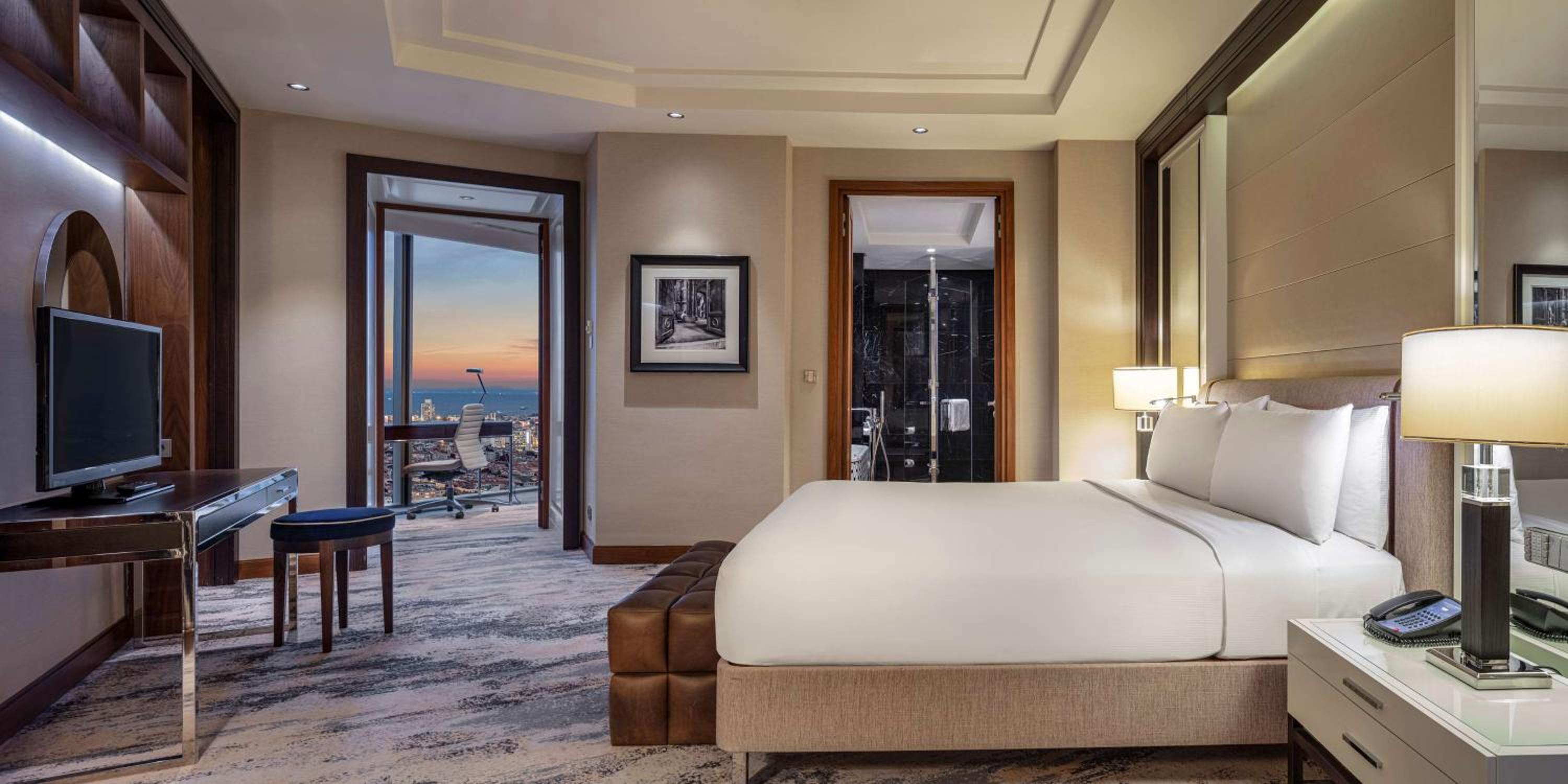 Hilton Istanbul Bomonti - Image 17