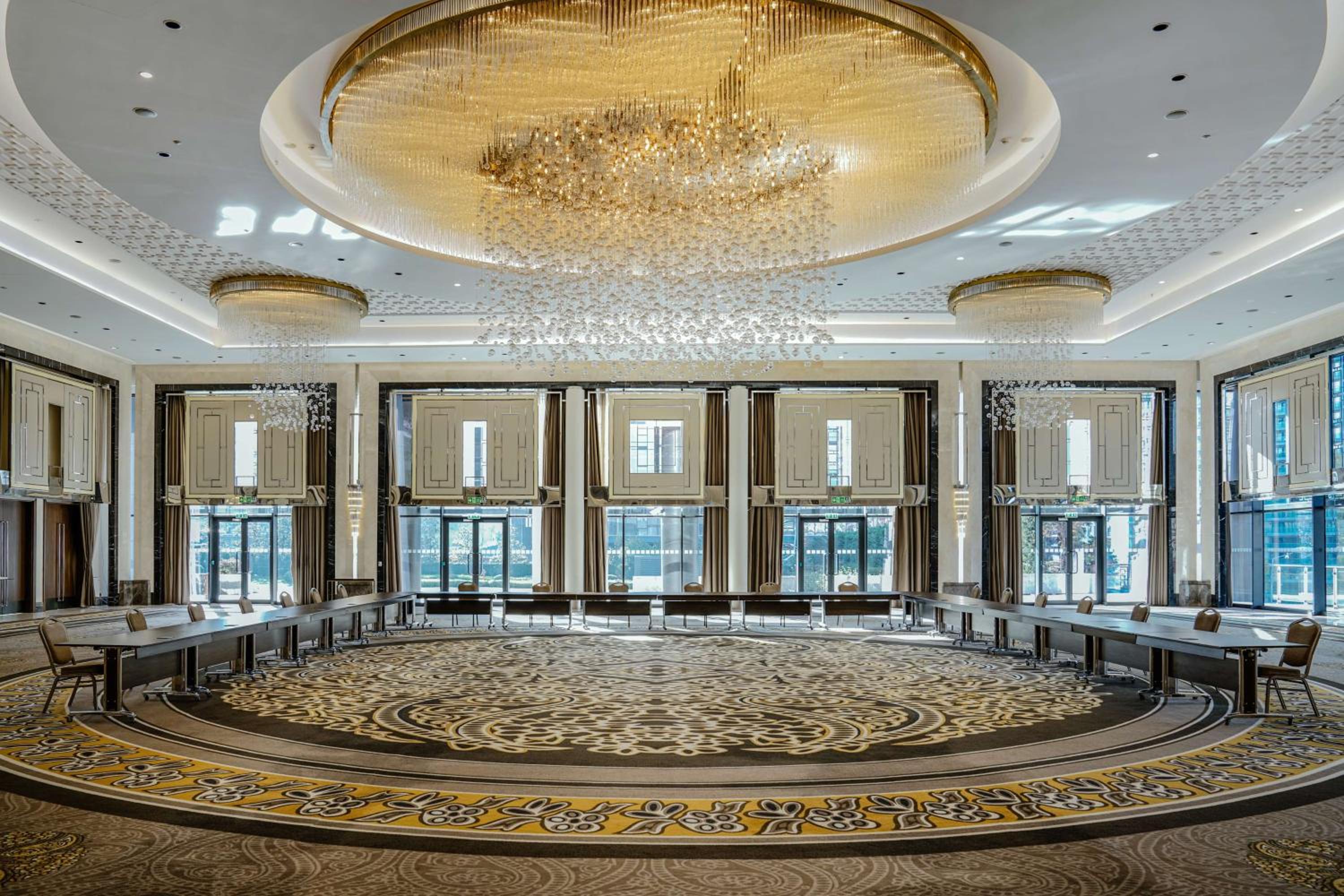 Hilton Istanbul Bomonti - Image 23