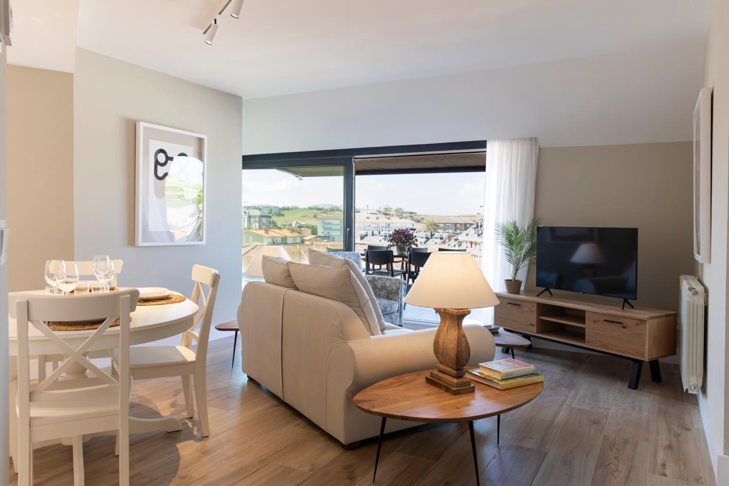 Apartamentos Plaza Center
