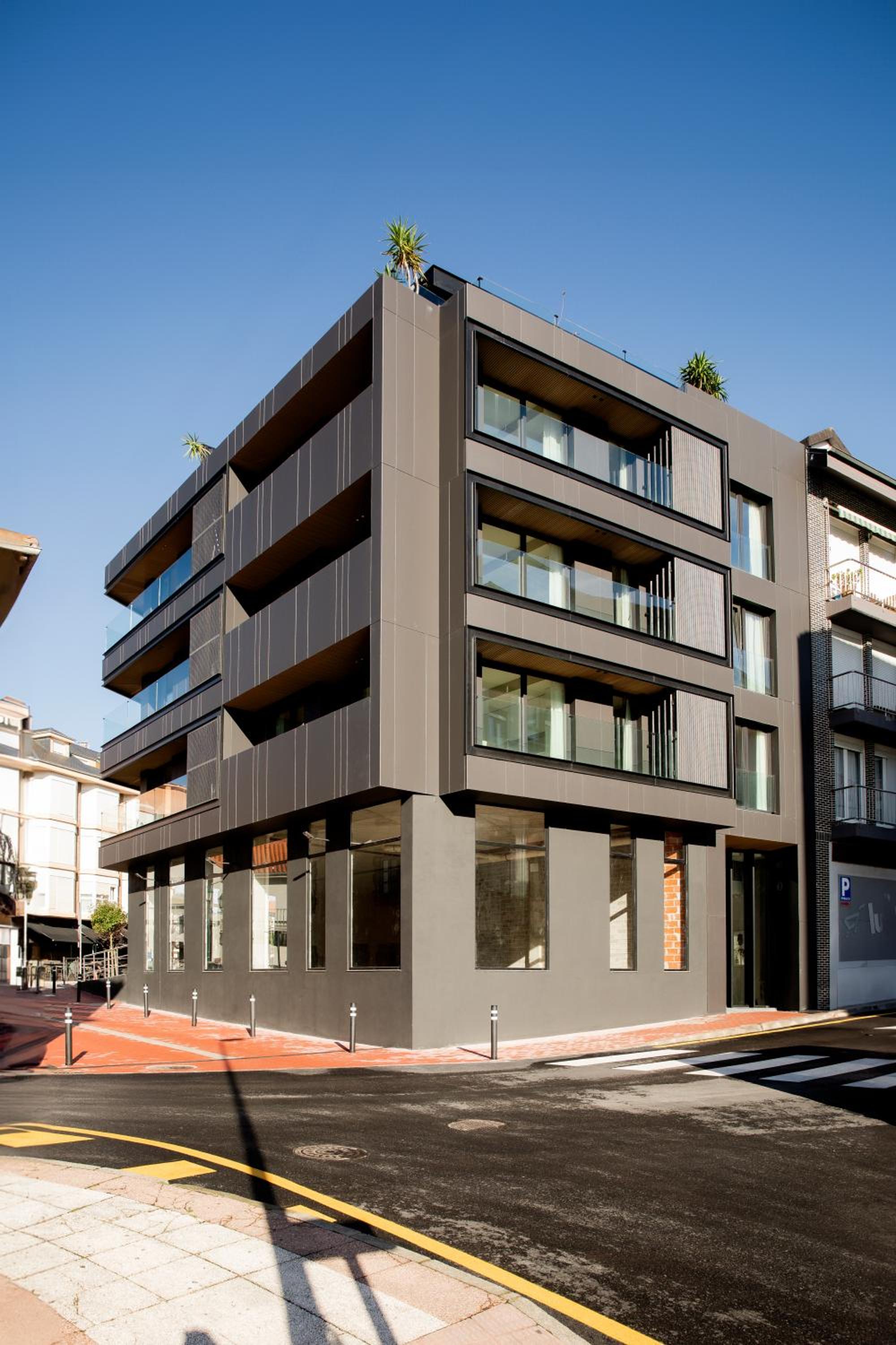 Apartamentos Plaza Center