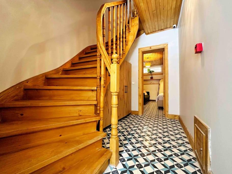 Refurbished Triplex in Taksim