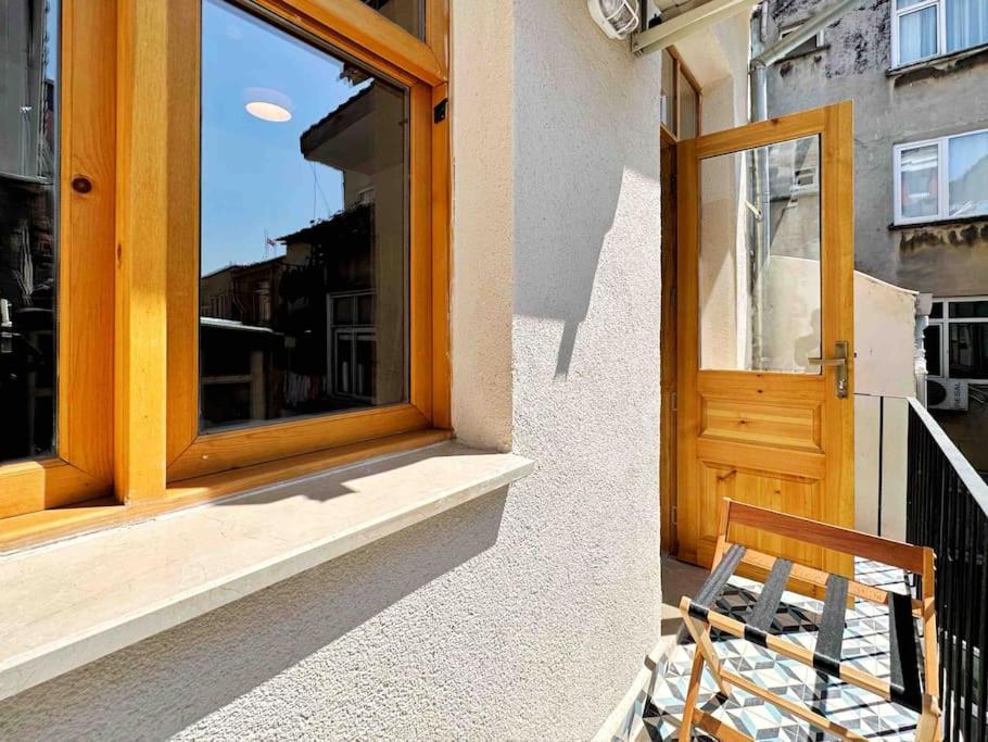 Refurbished Triplex in Taksim