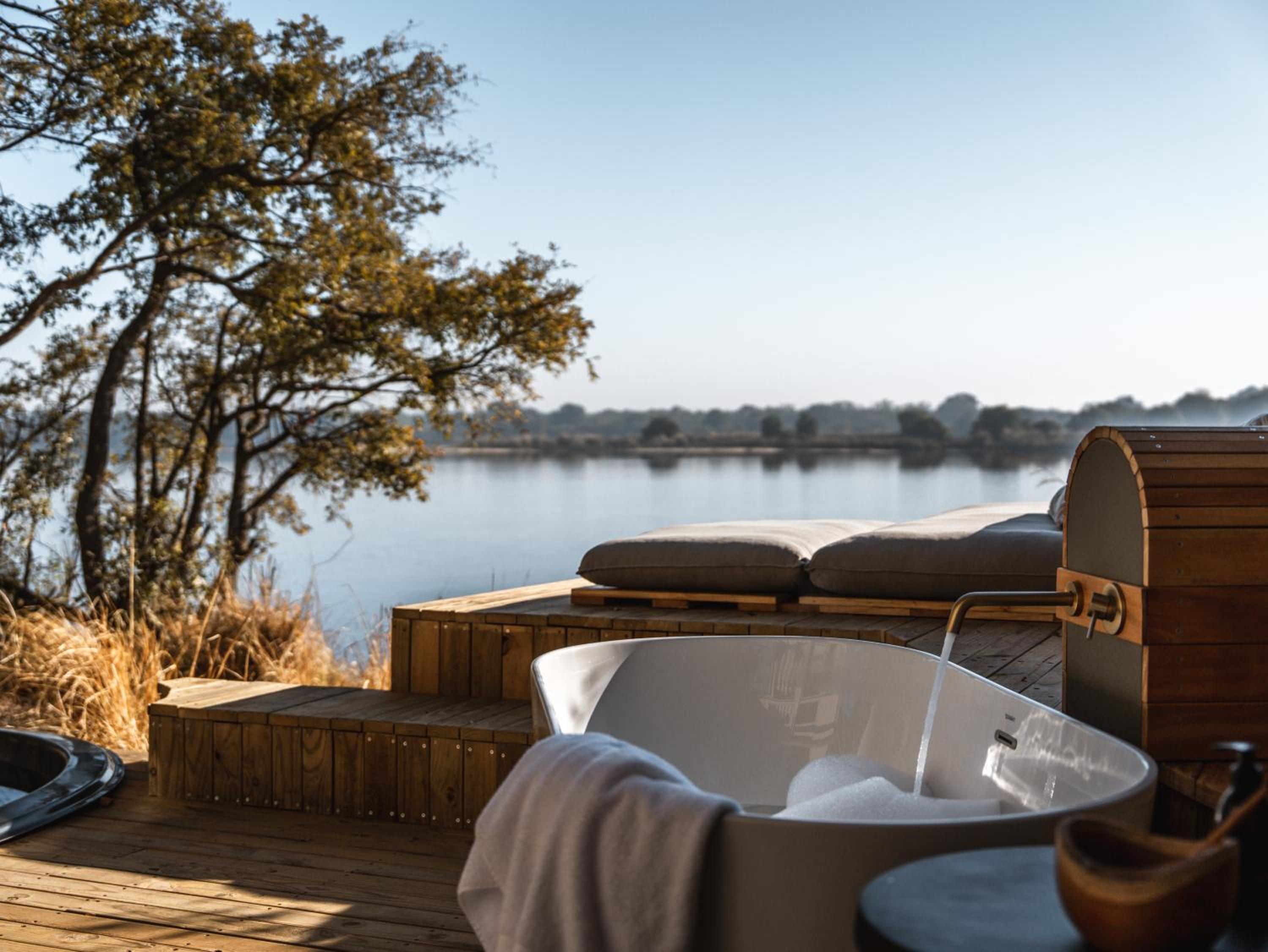 Victoria Falls River Lodge