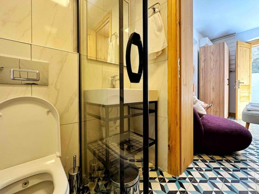 Refurbished Triplex in Taksim