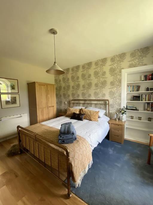 Middle Lodge