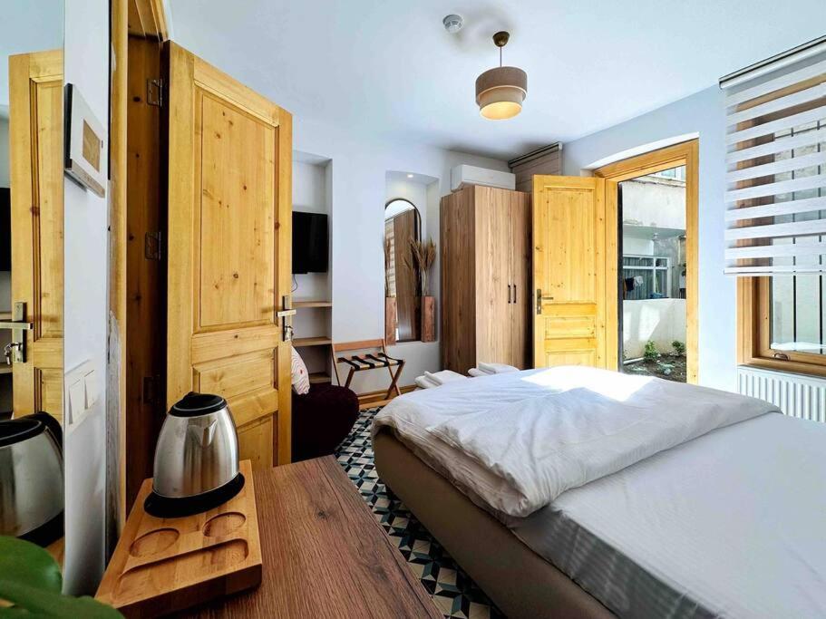 Refurbished Triplex in Taksim