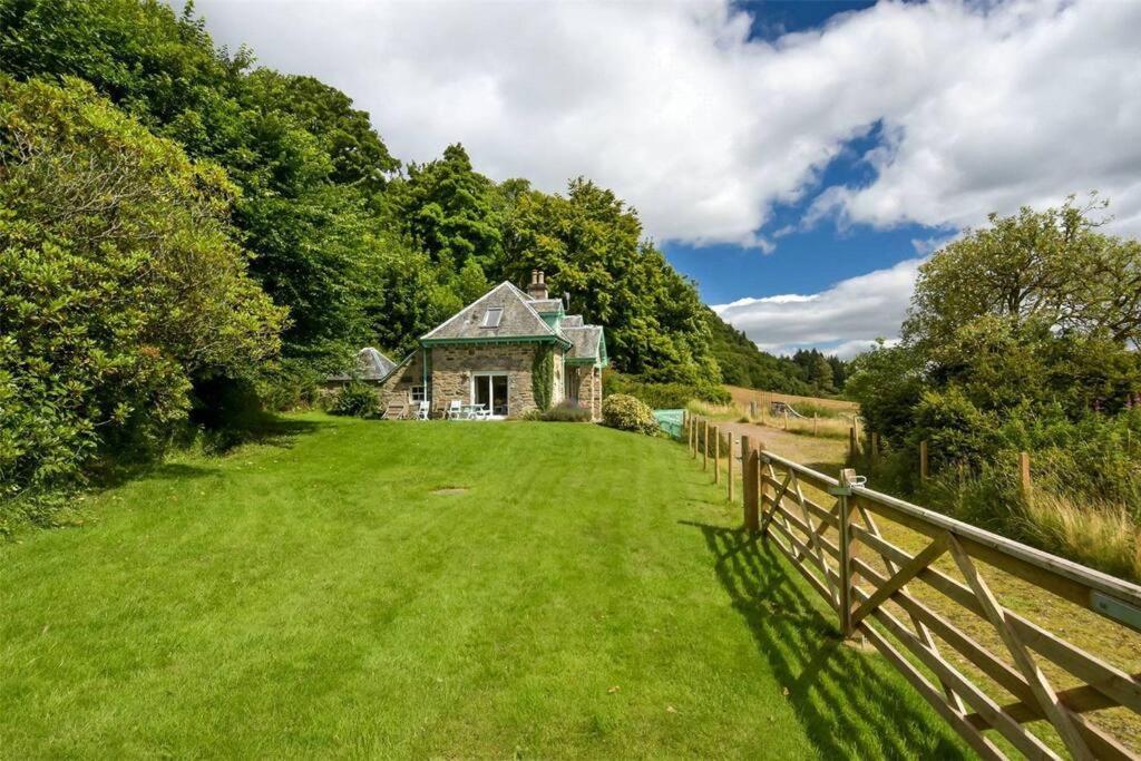 Middle Lodge