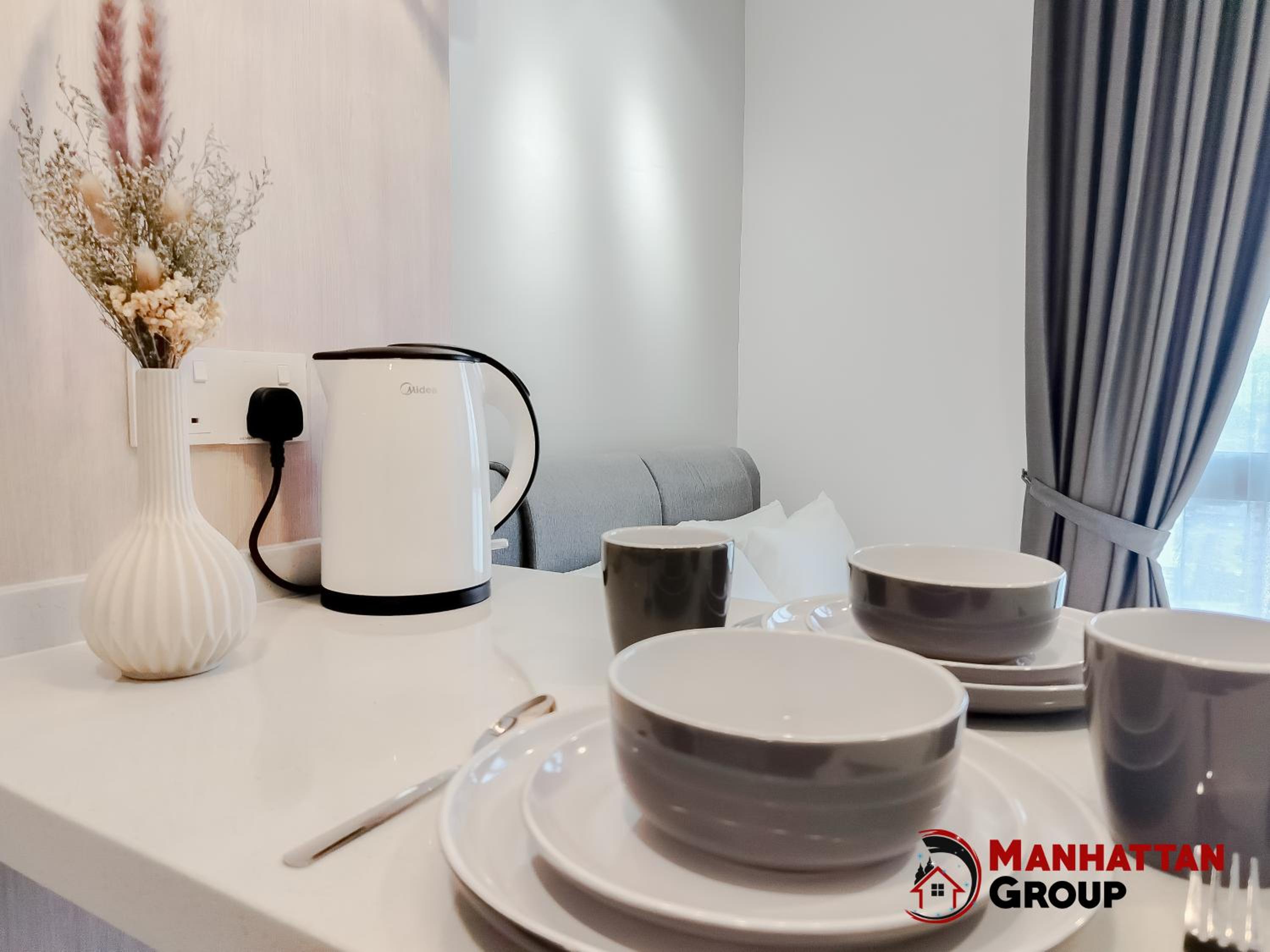 Neu Suites By Manhattan Group